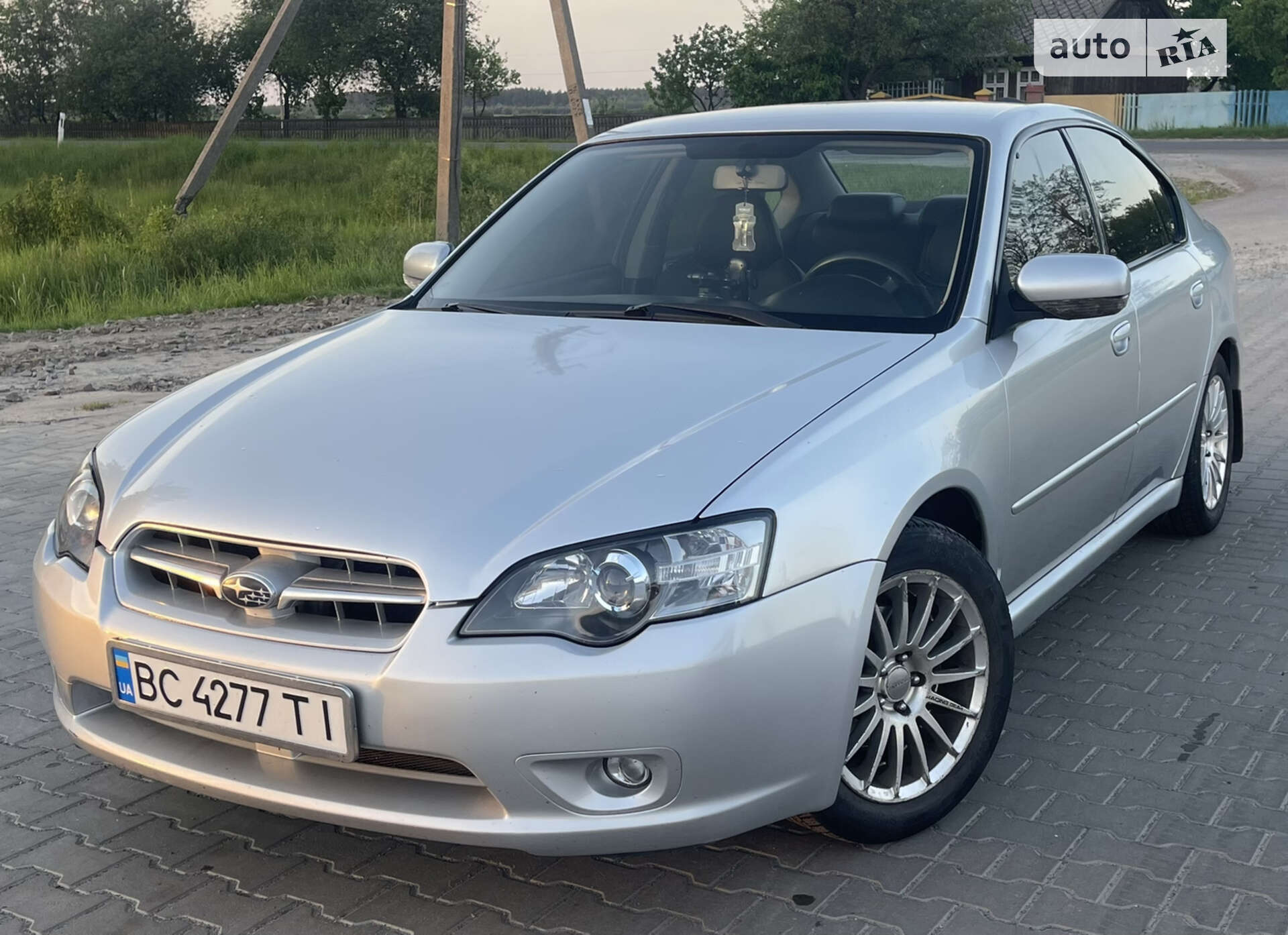 SUBARU LEGACY 2005