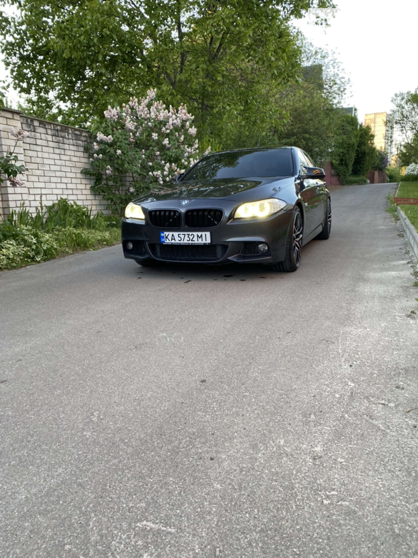 BMW 535XI 2012