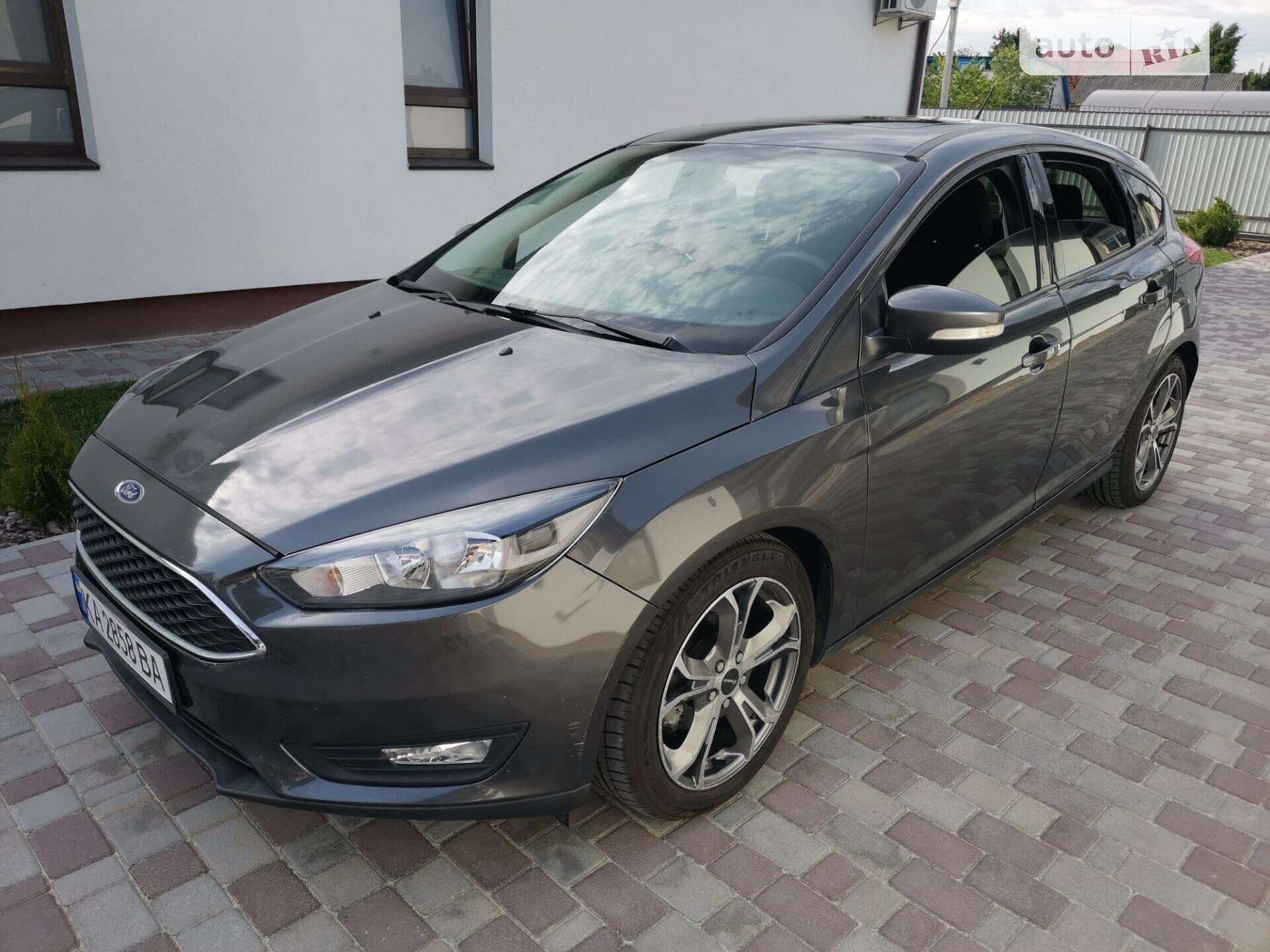 Головне фото звіту автомобіля FORD FOCUS 2017