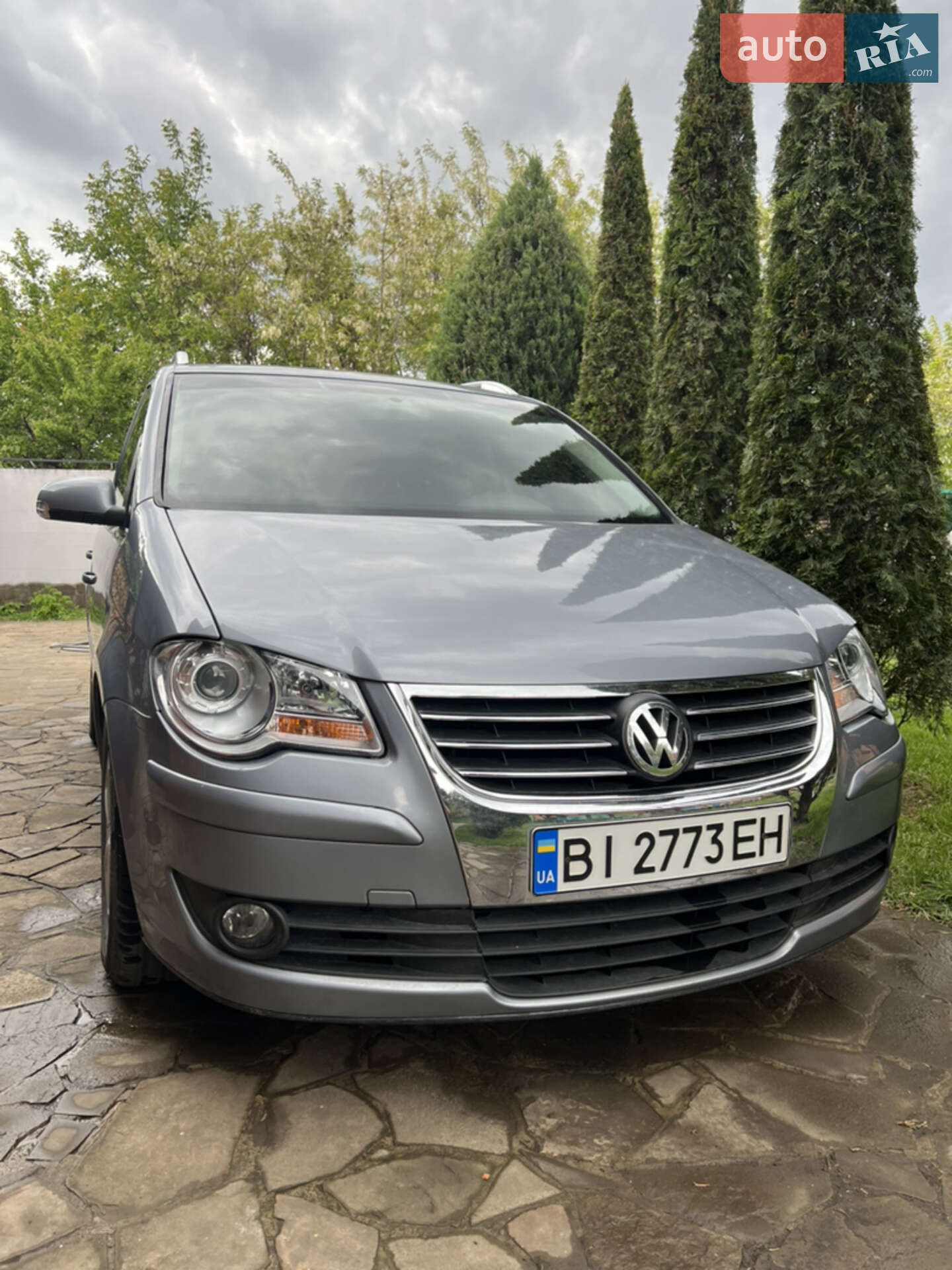 VOLKSWAGEN TOURAN 2007
