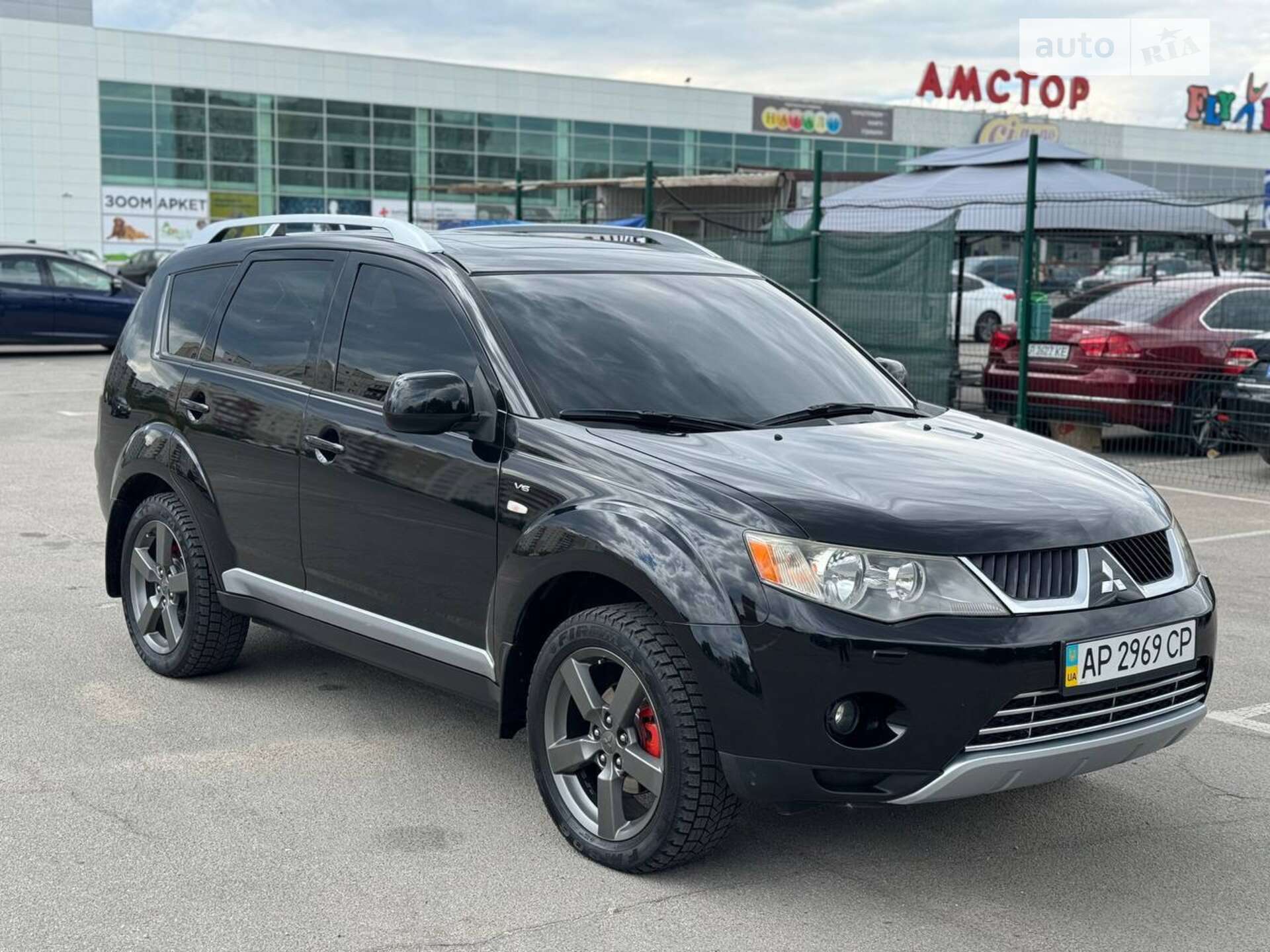 Головне фото звіту автомобіля MITSUBISHI OUTLANDER 2007