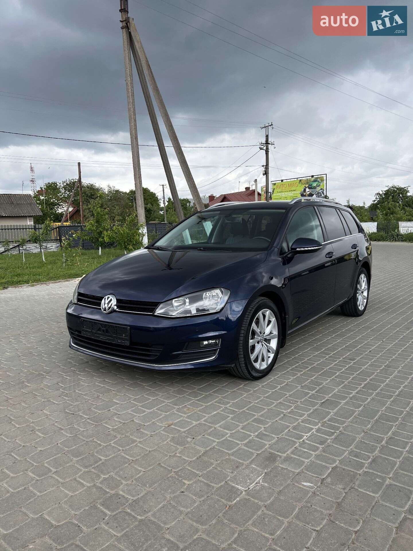 VOLKSWAGEN GOLF 2015