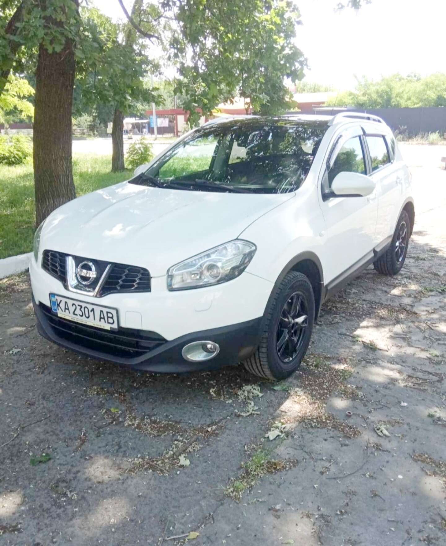 NISSAN QASHQAI 2012