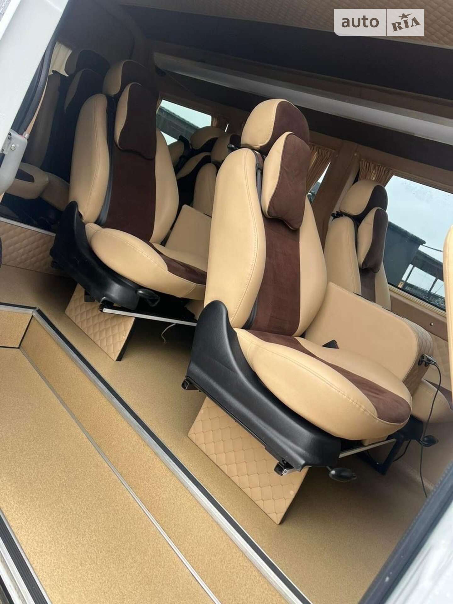 Головне фото звіту автомобіля RENAULT MASTER 2016