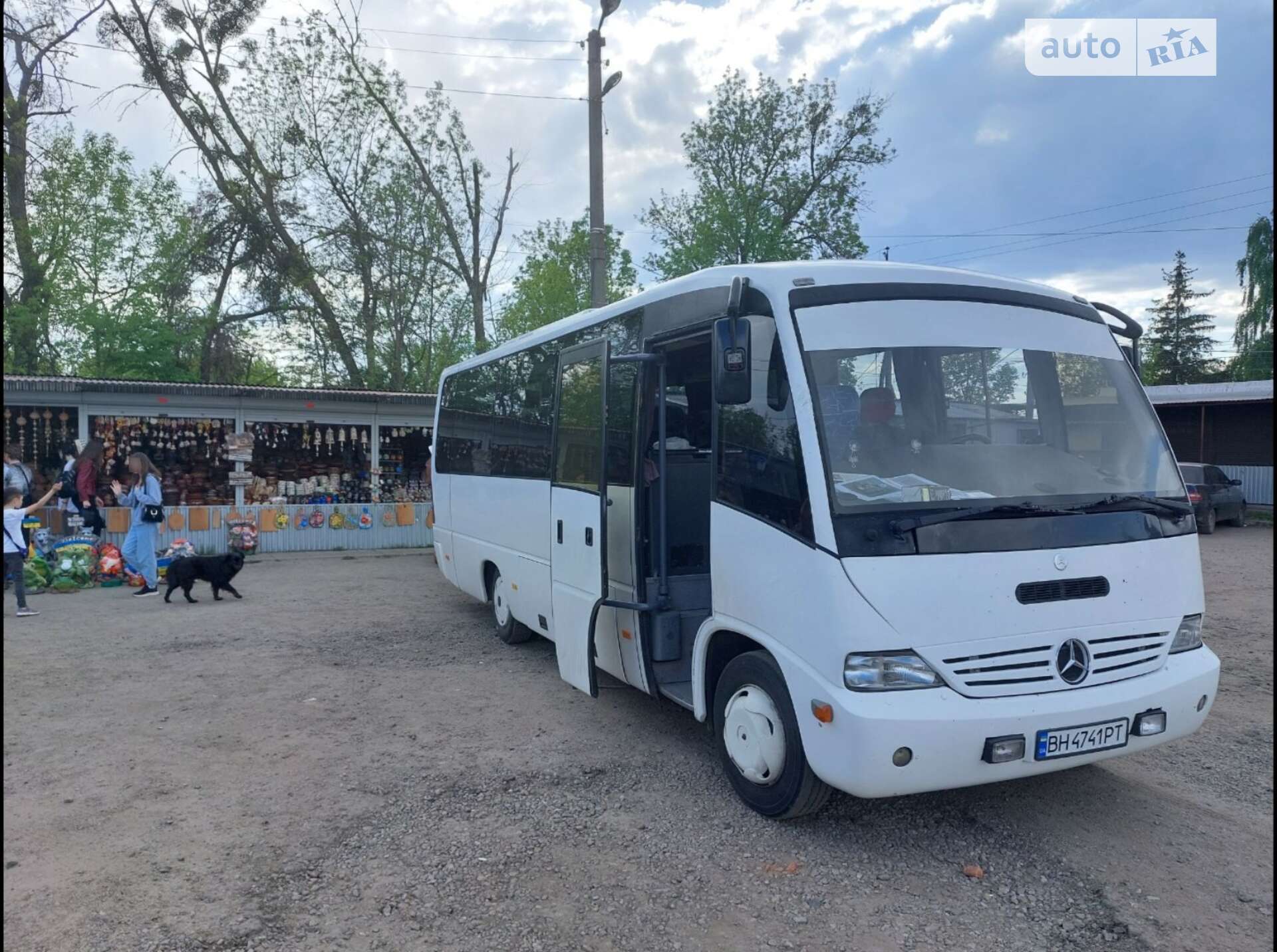MERCEDES-BENZ 815 2001