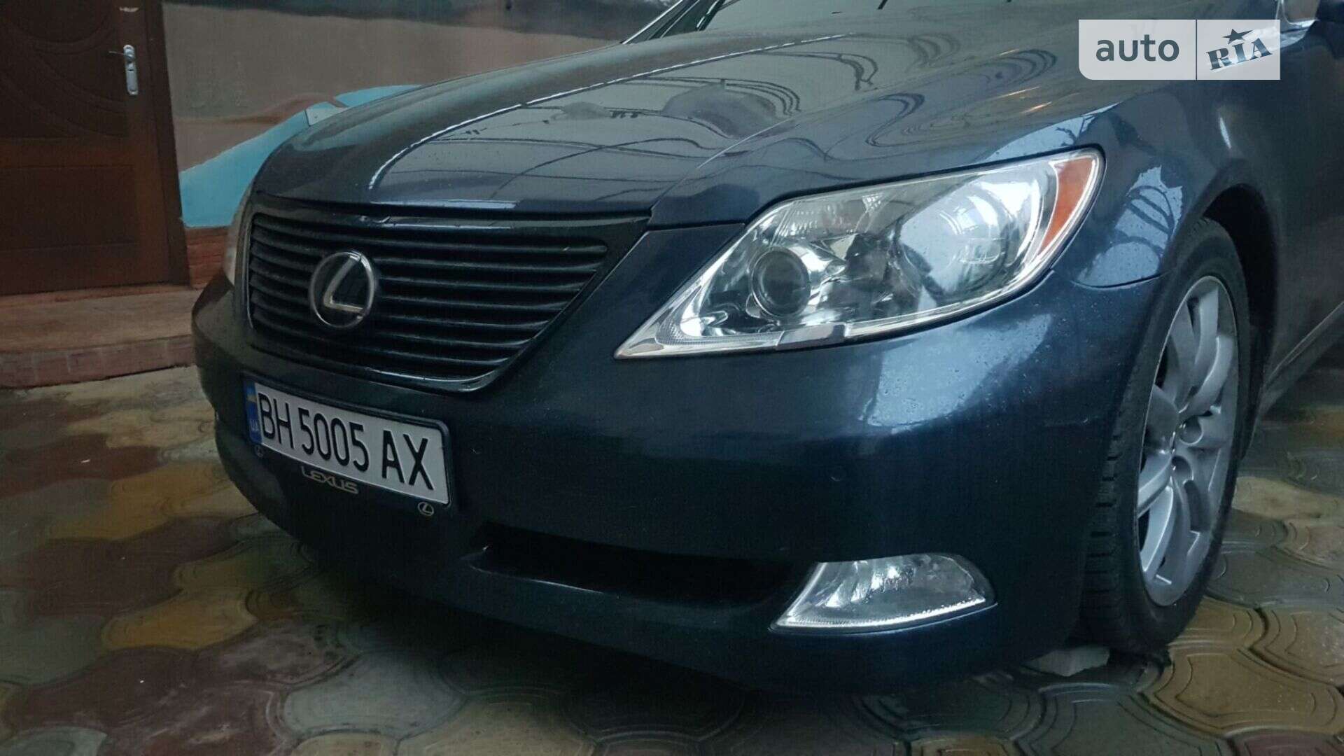 LEXUS LS 460 2007