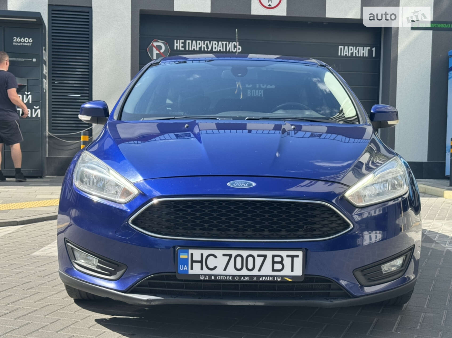 FORD FOCUS