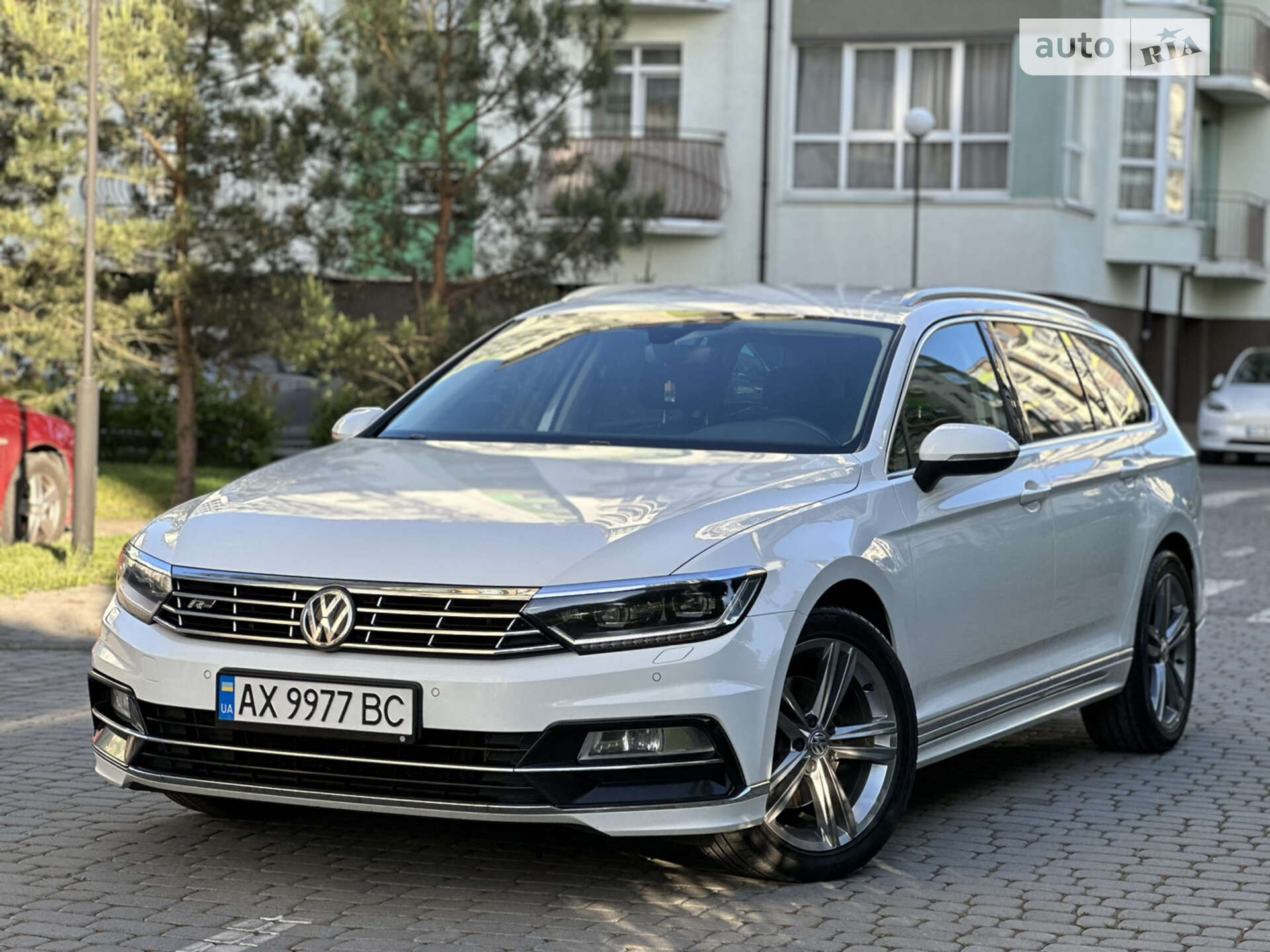 VOLKSWAGEN PASSAT 2019