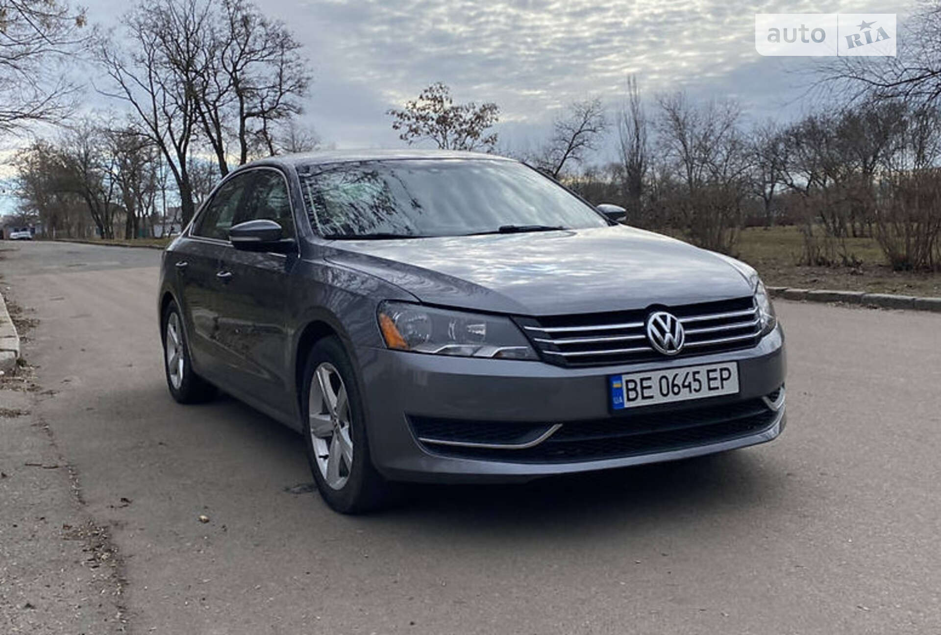 VOLKSWAGEN PASSAT 2014