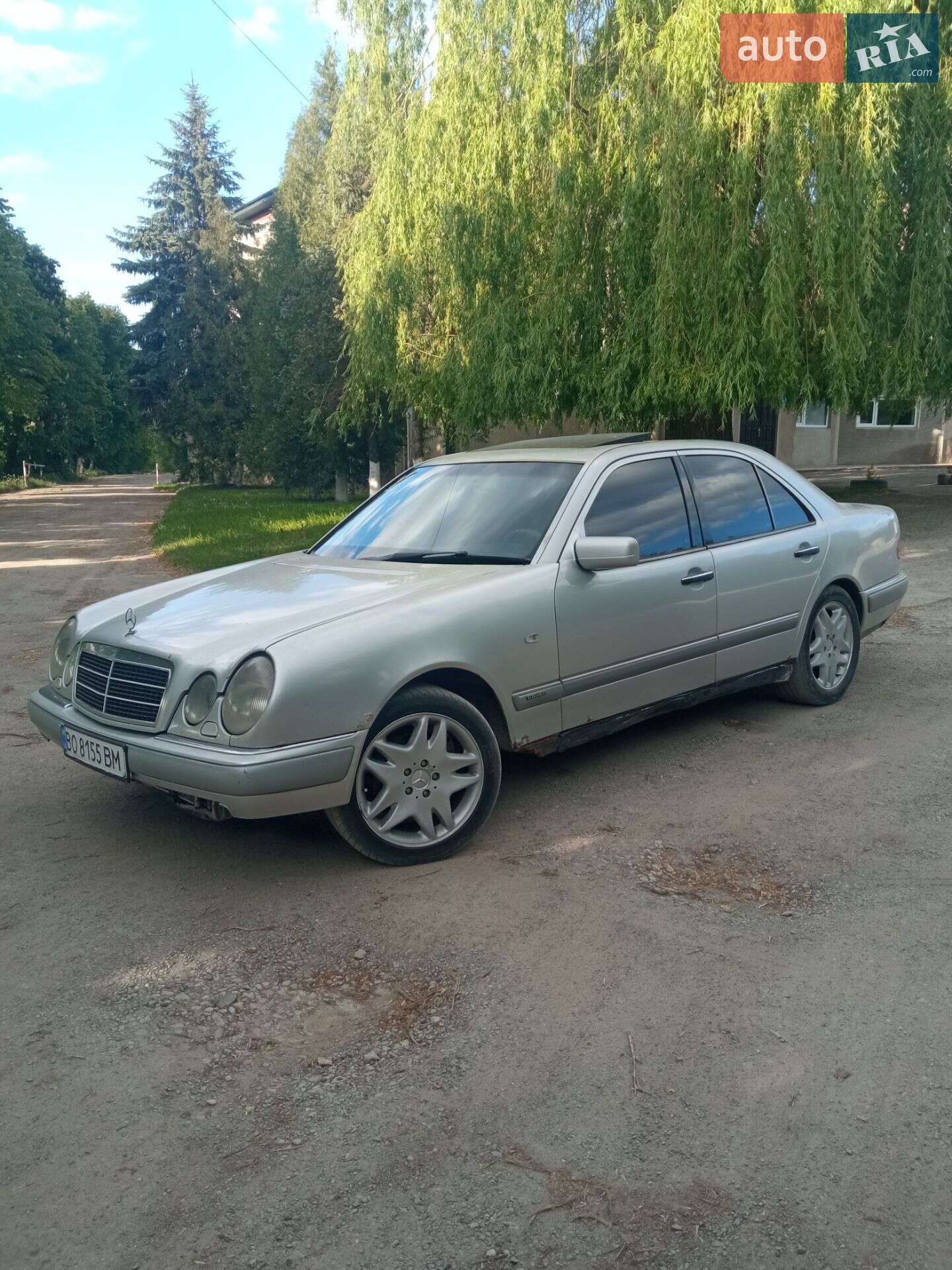 MERCEDES-BENZ E 230 1995