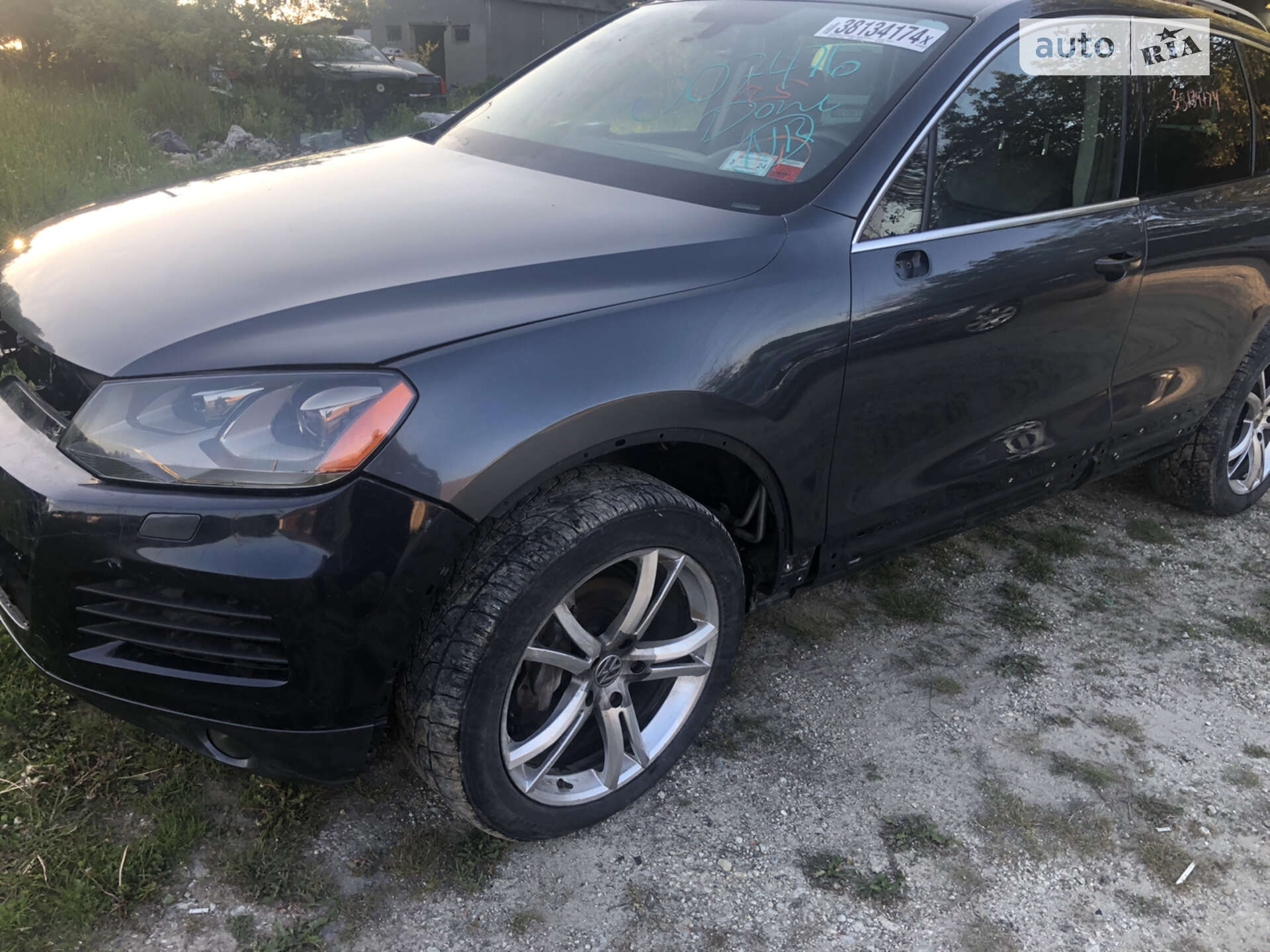 VOLKSWAGEN TOUAREG 2012
