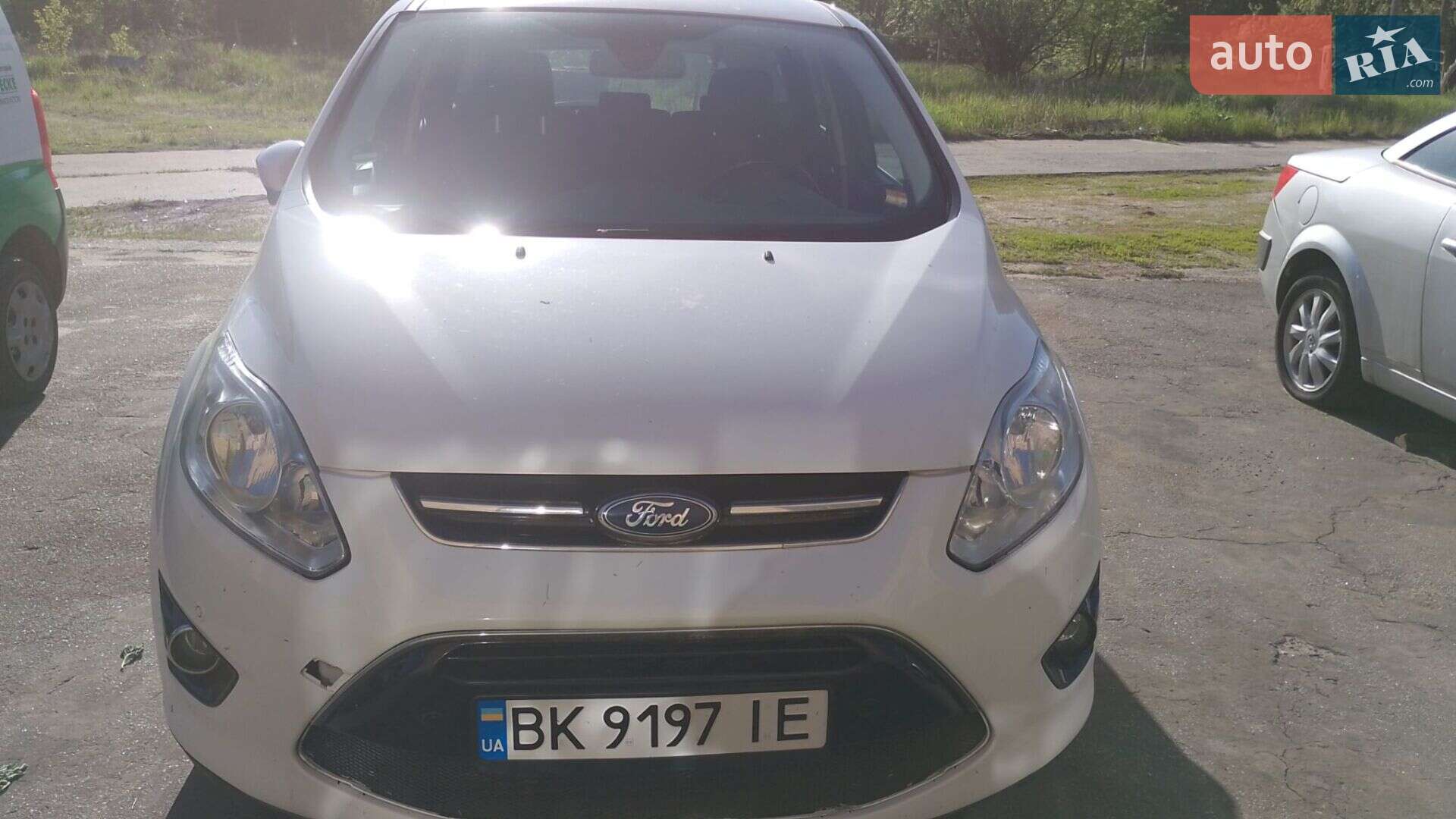 Головне фото звіту автомобіля FORD C-MAX 2013