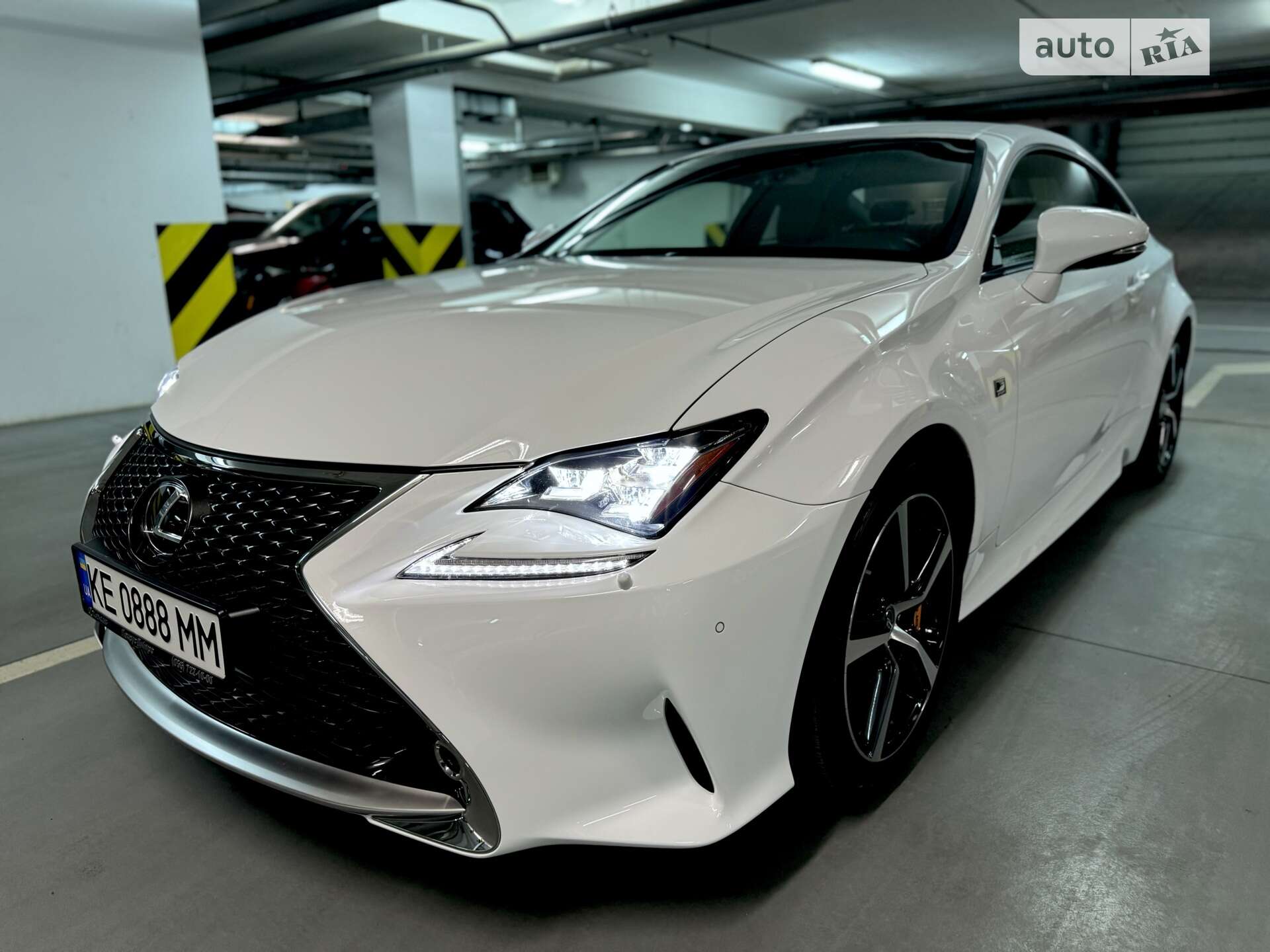 LEXUS RC 200T 2017