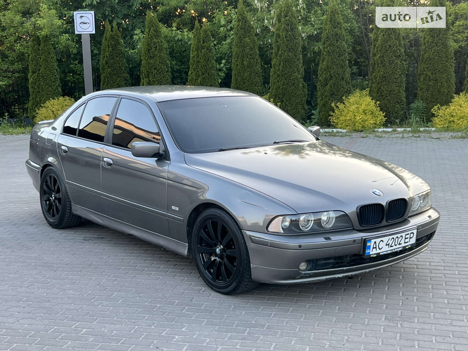 Головне фото звіту автомобіля BMW 530D 2001