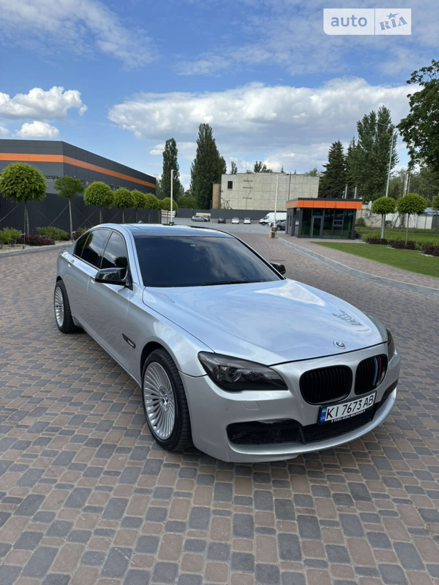 BMW 750I 2012