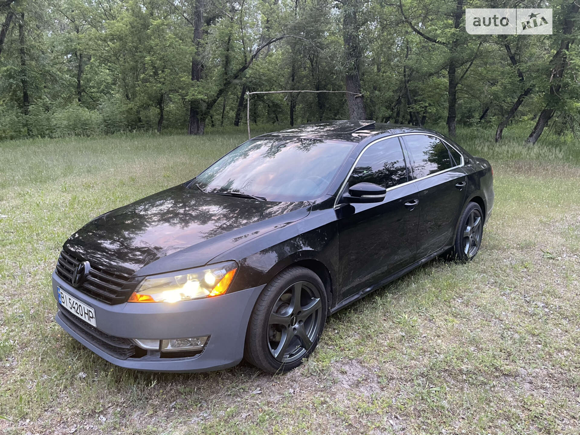VOLKSWAGEN PASSAT 2014