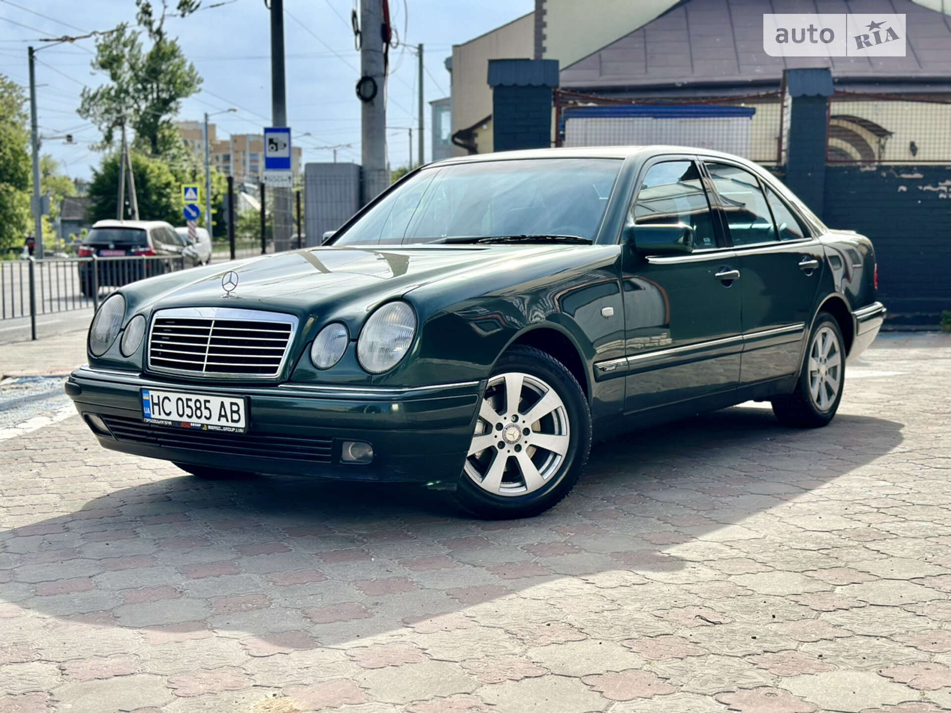 Mercedes-Benz E-Class 1997