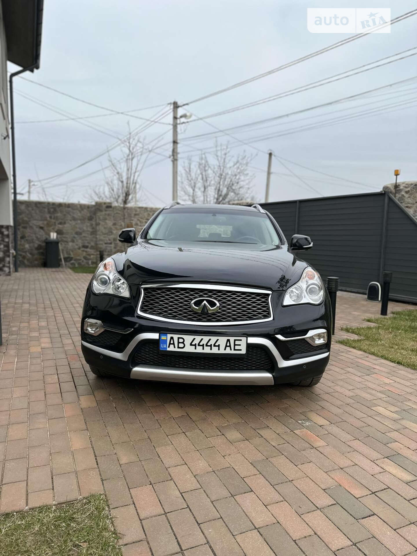 INFINITI QX50 2015