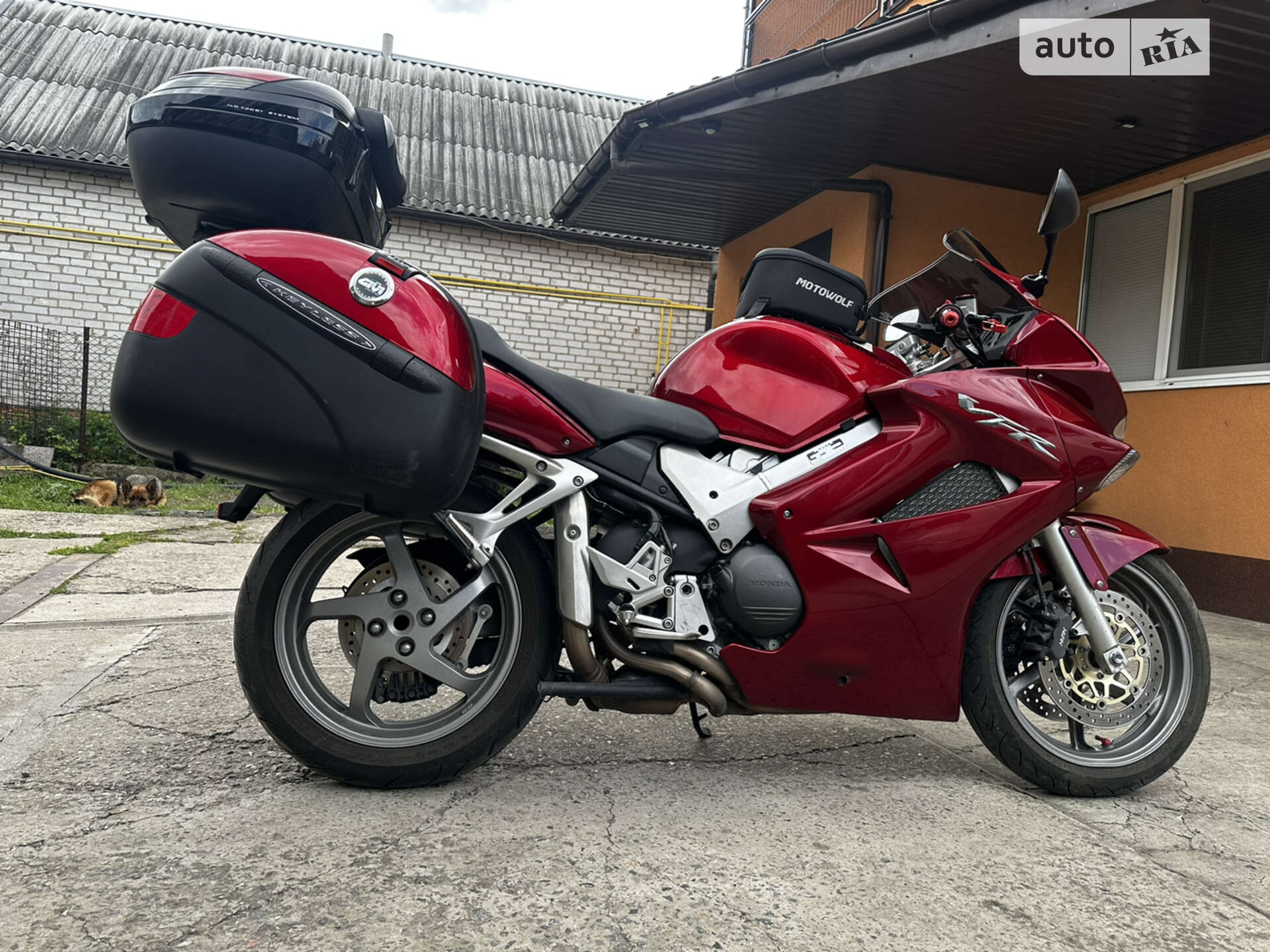 HONDA VFR 800 2006