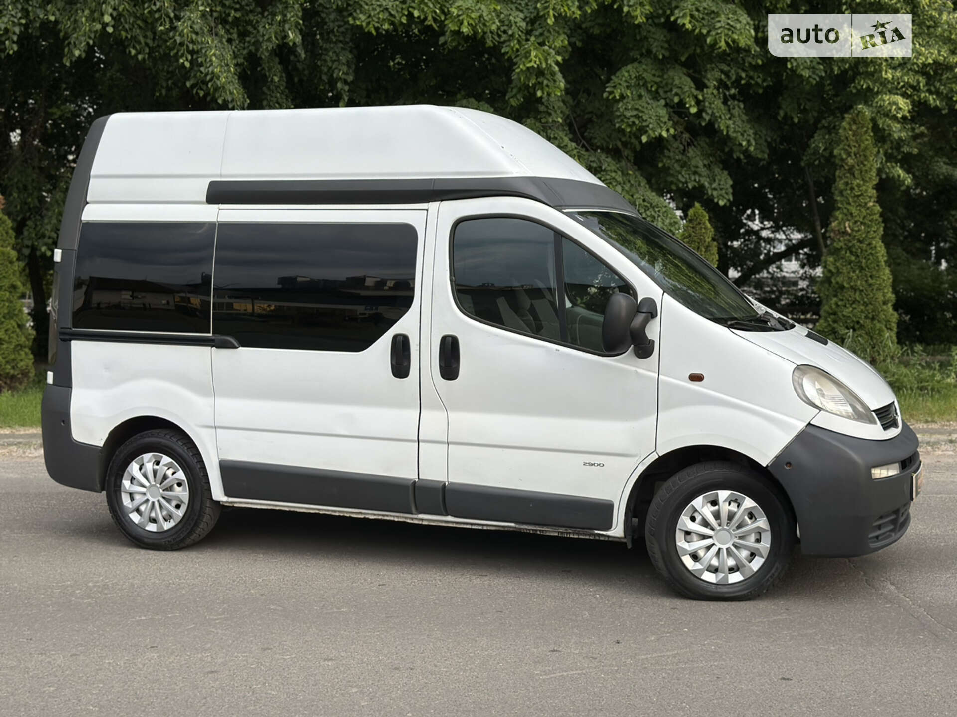 OPEL VIVARO 2006