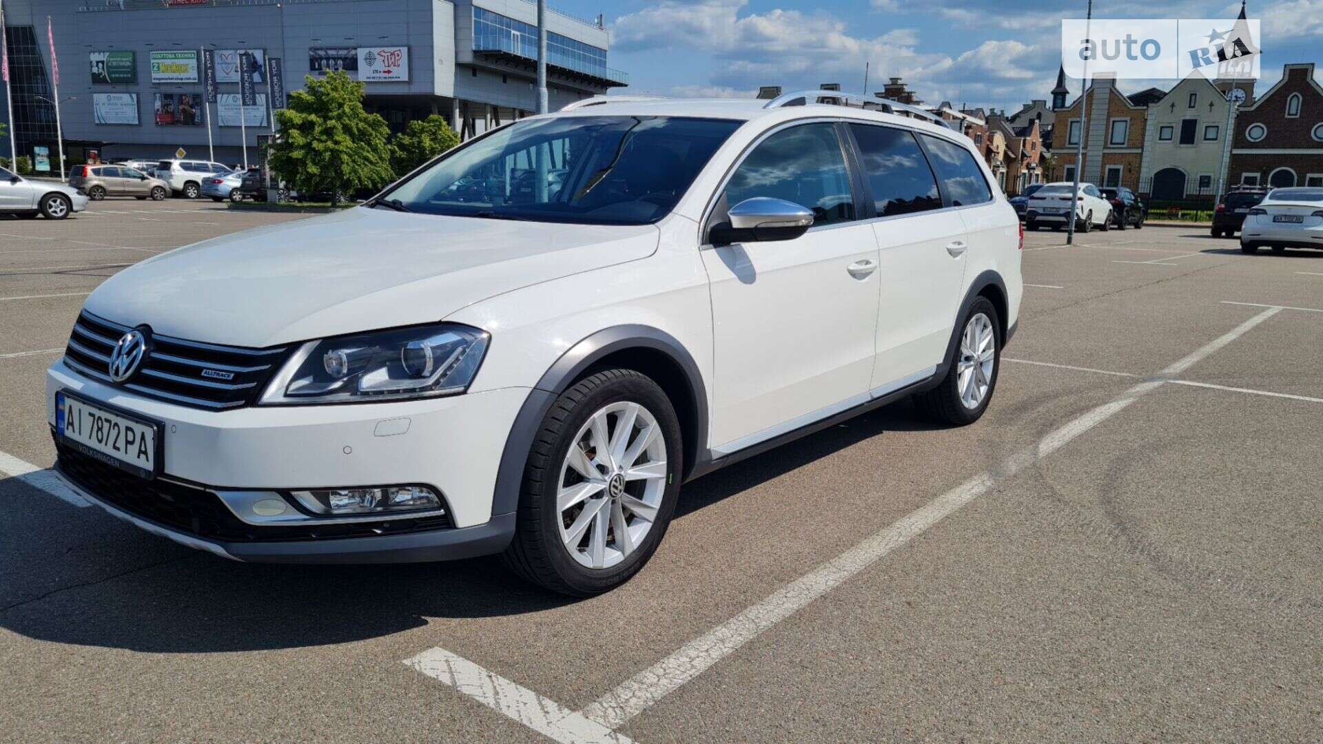 VOLKSWAGEN PASSAT 2014