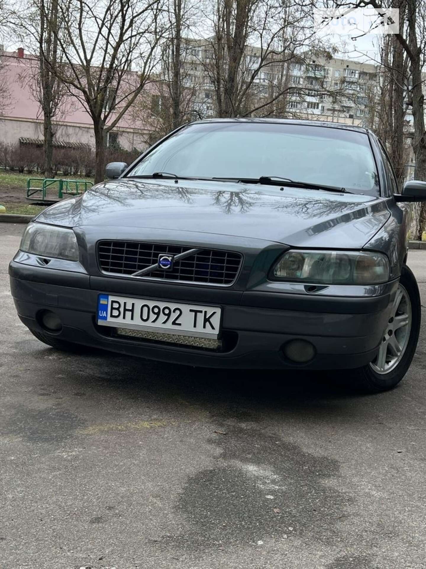 VOLVO S60 2004