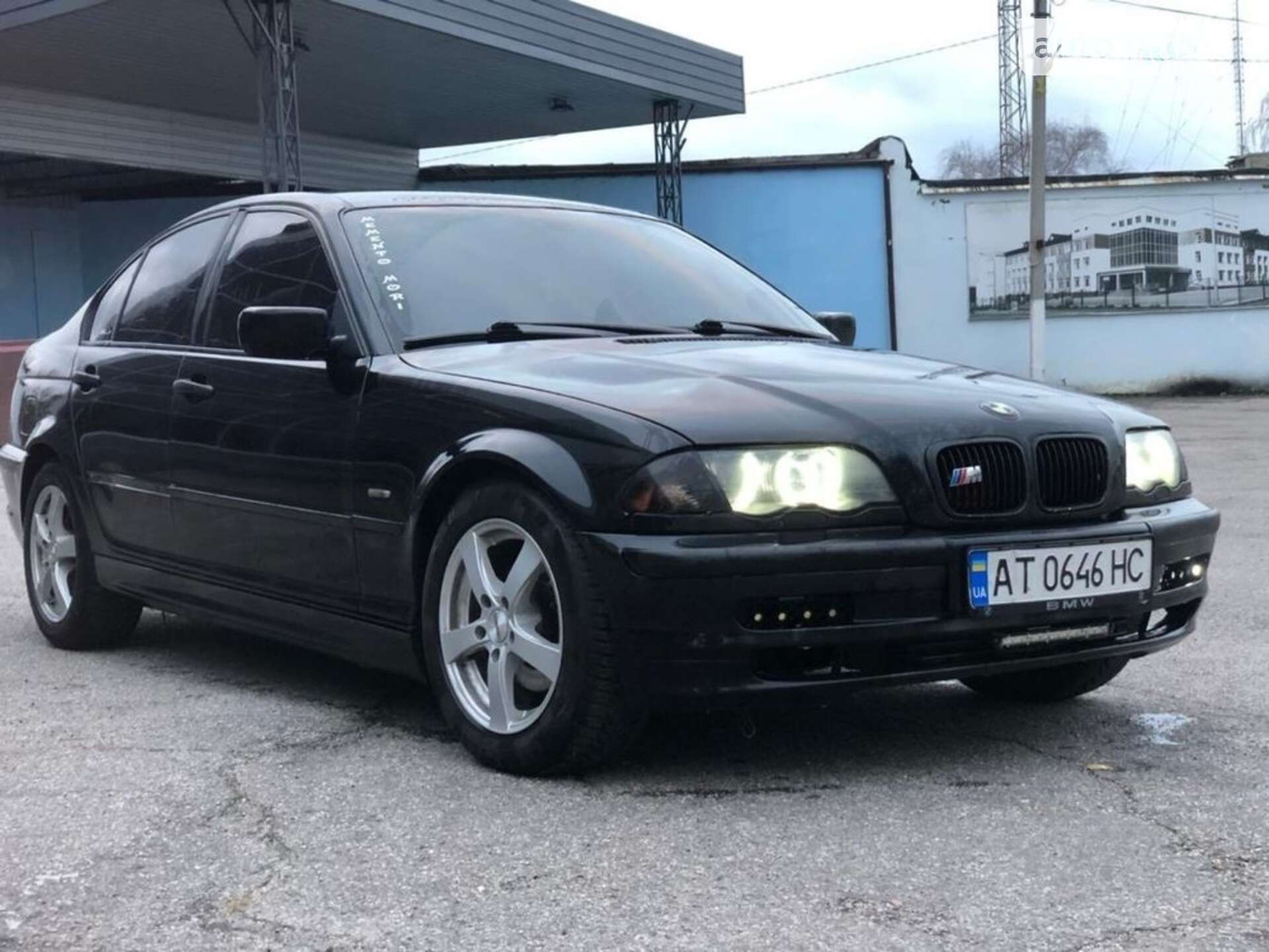 Головне фото звіту автомобіля BMW 320D 2000