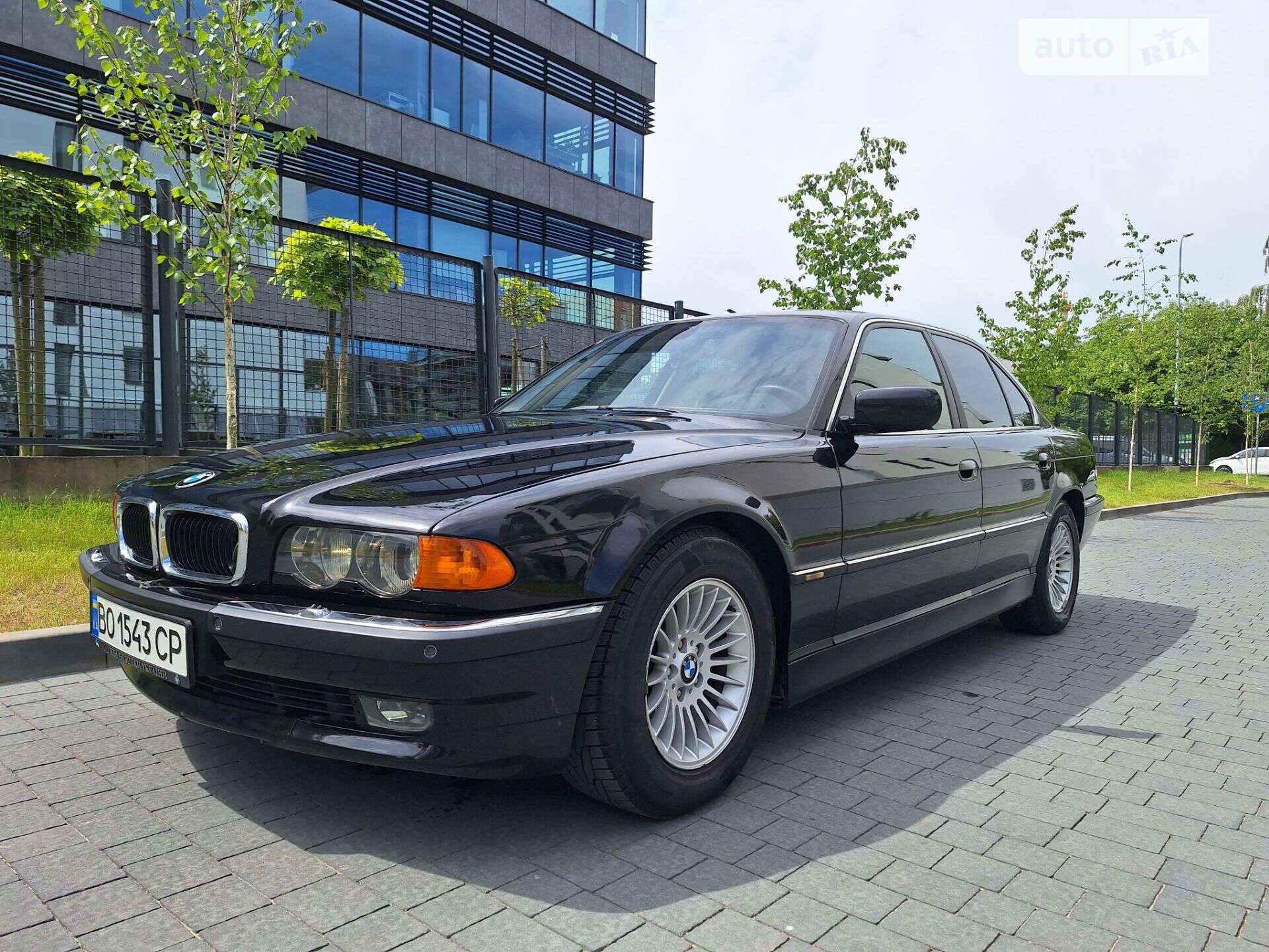 BMW 7 Series 1999