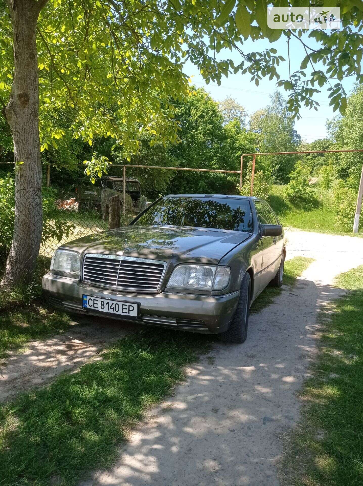 MERCEDES-BENZ 320 1992