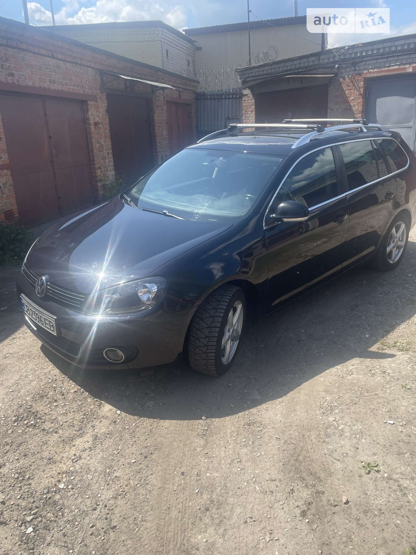 VOLKSWAGEN GOLF 2011