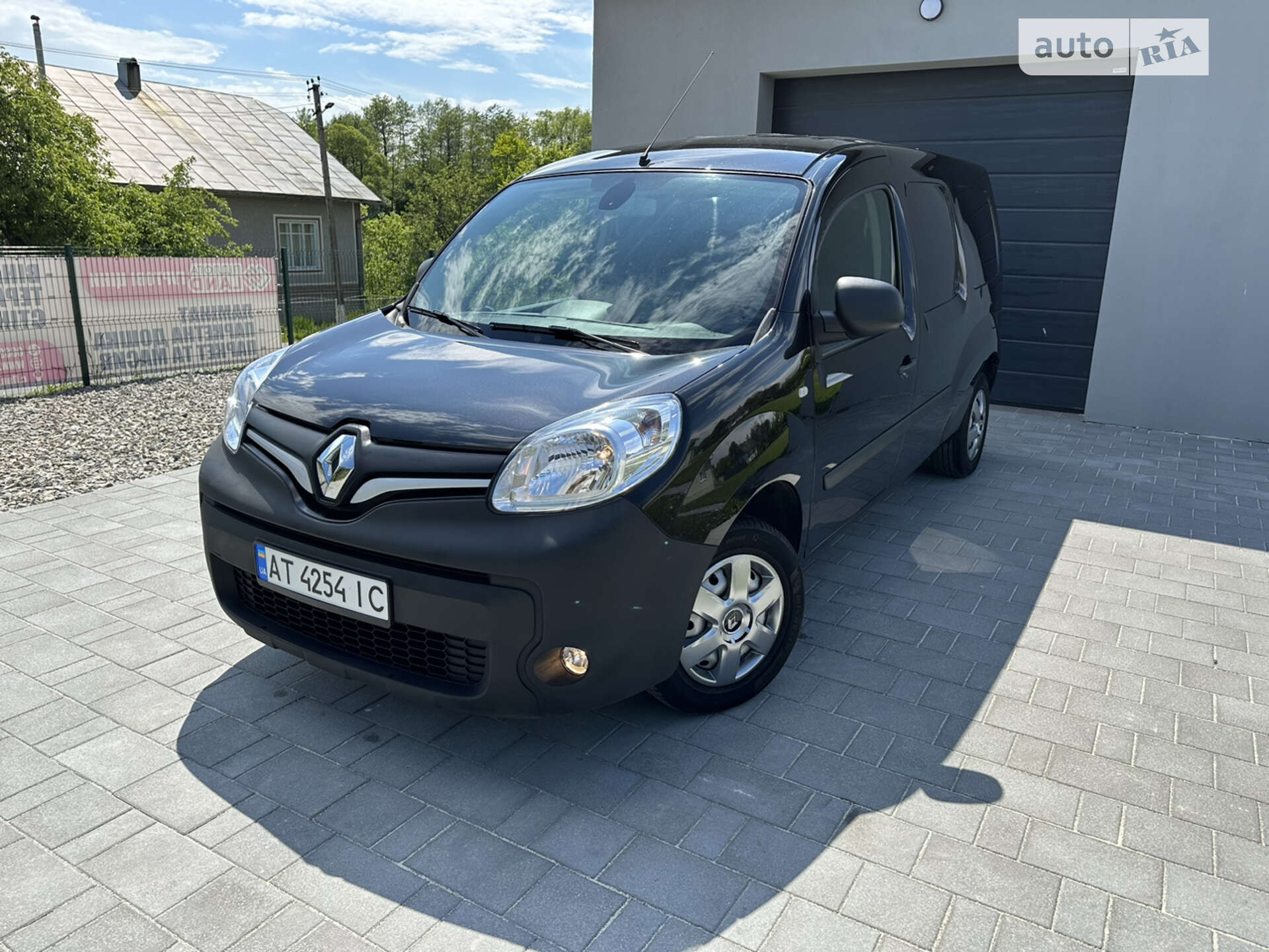 RENAULT KANGOO 2019
