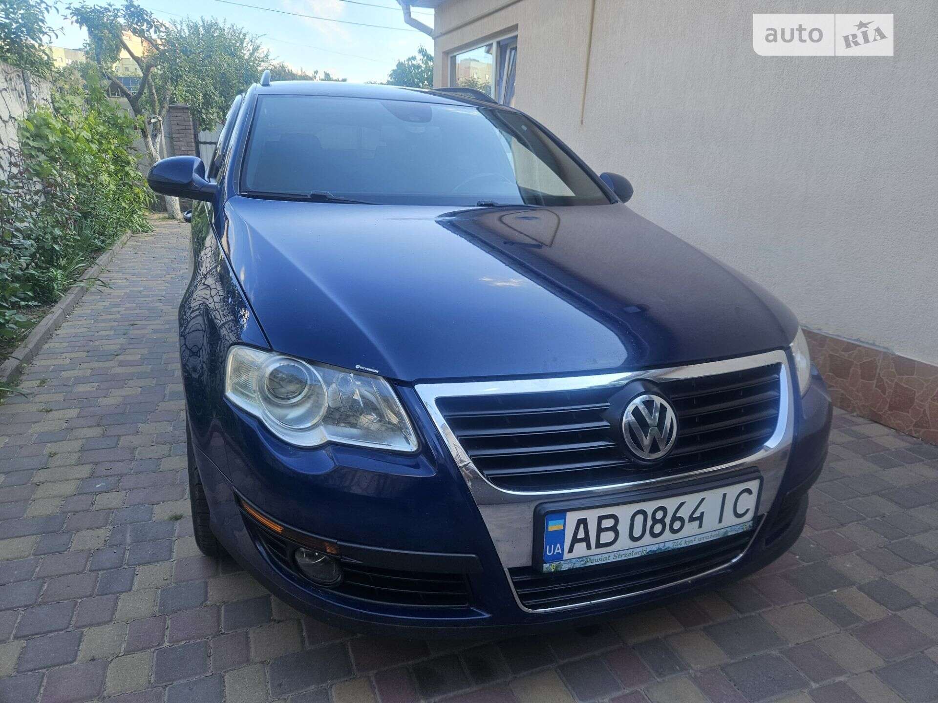 VOLKSWAGEN PASSAT 2009