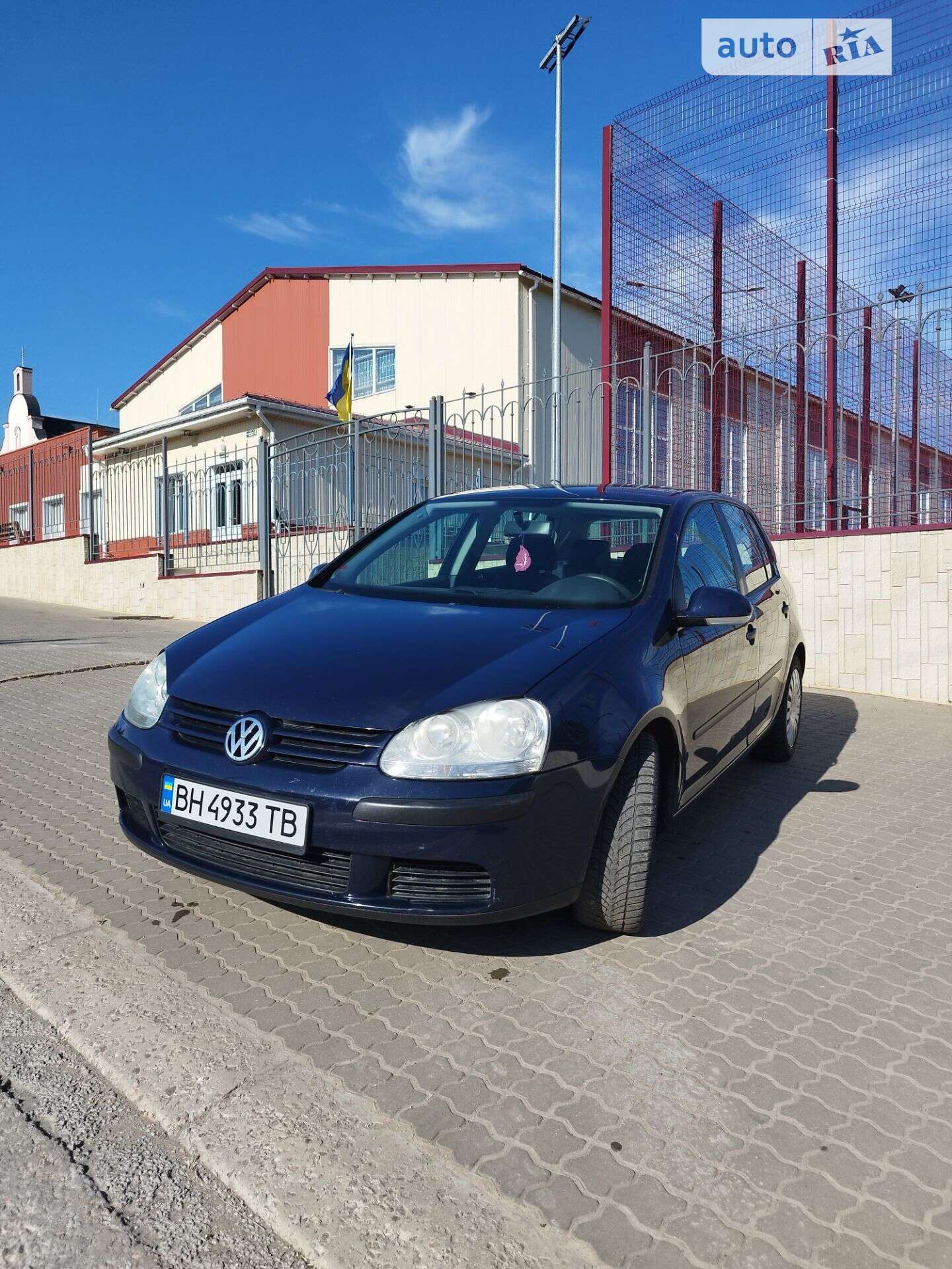 VOLKSWAGEN GOLF 2004