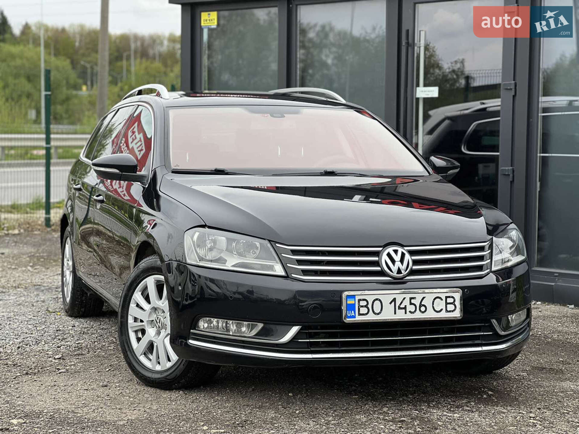 VOLKSWAGEN PASSAT 2012