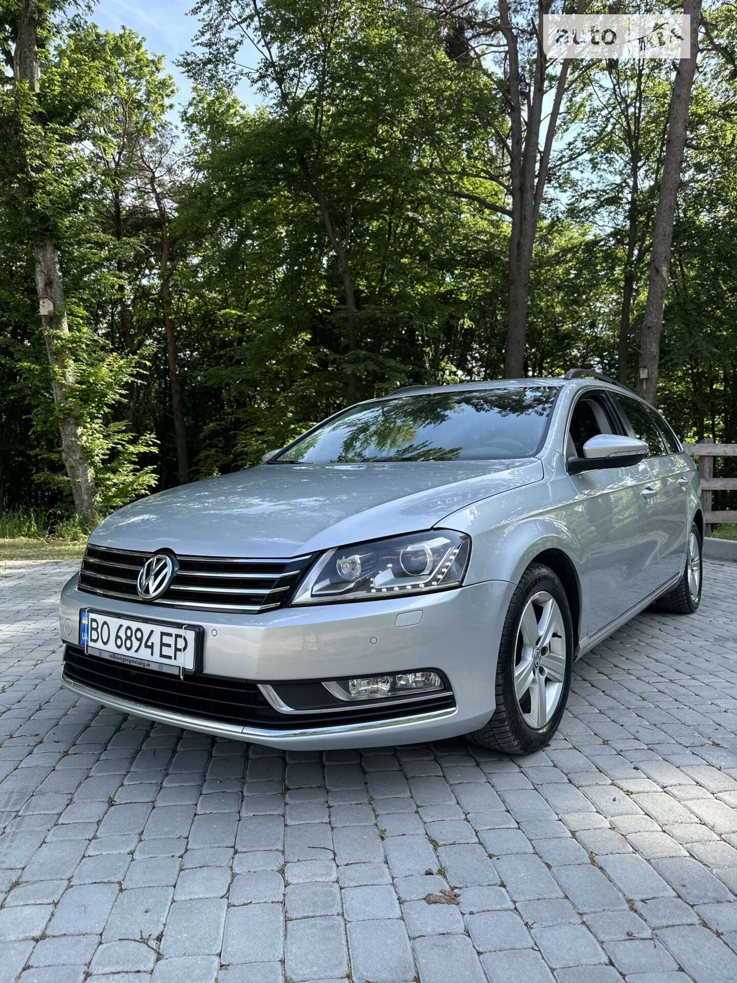 VOLKSWAGEN PASSAT 2013