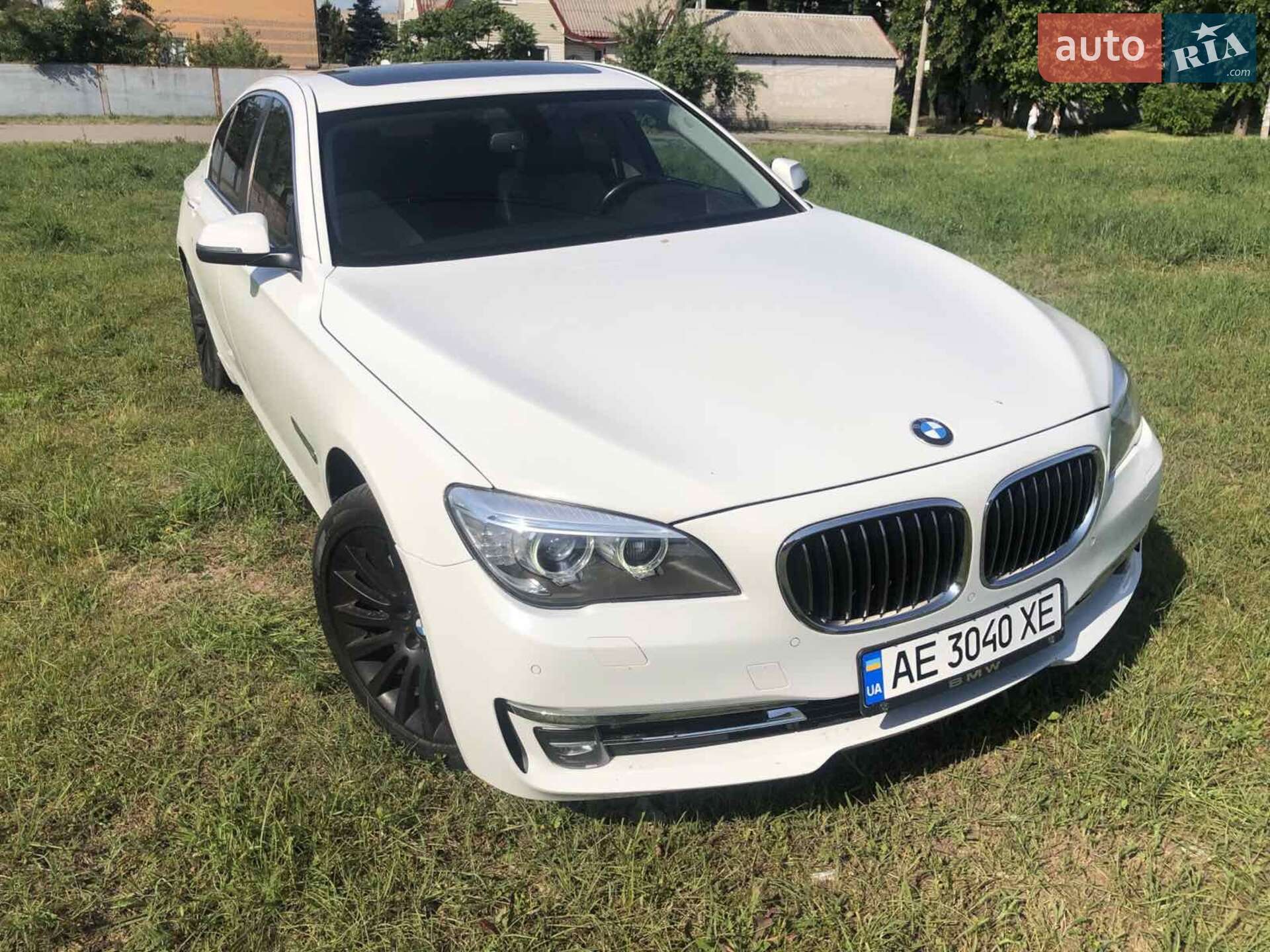 BMW 740I 2012