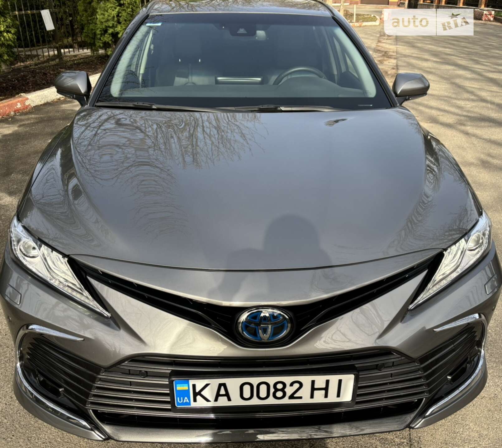 TOYOTA CAMRY