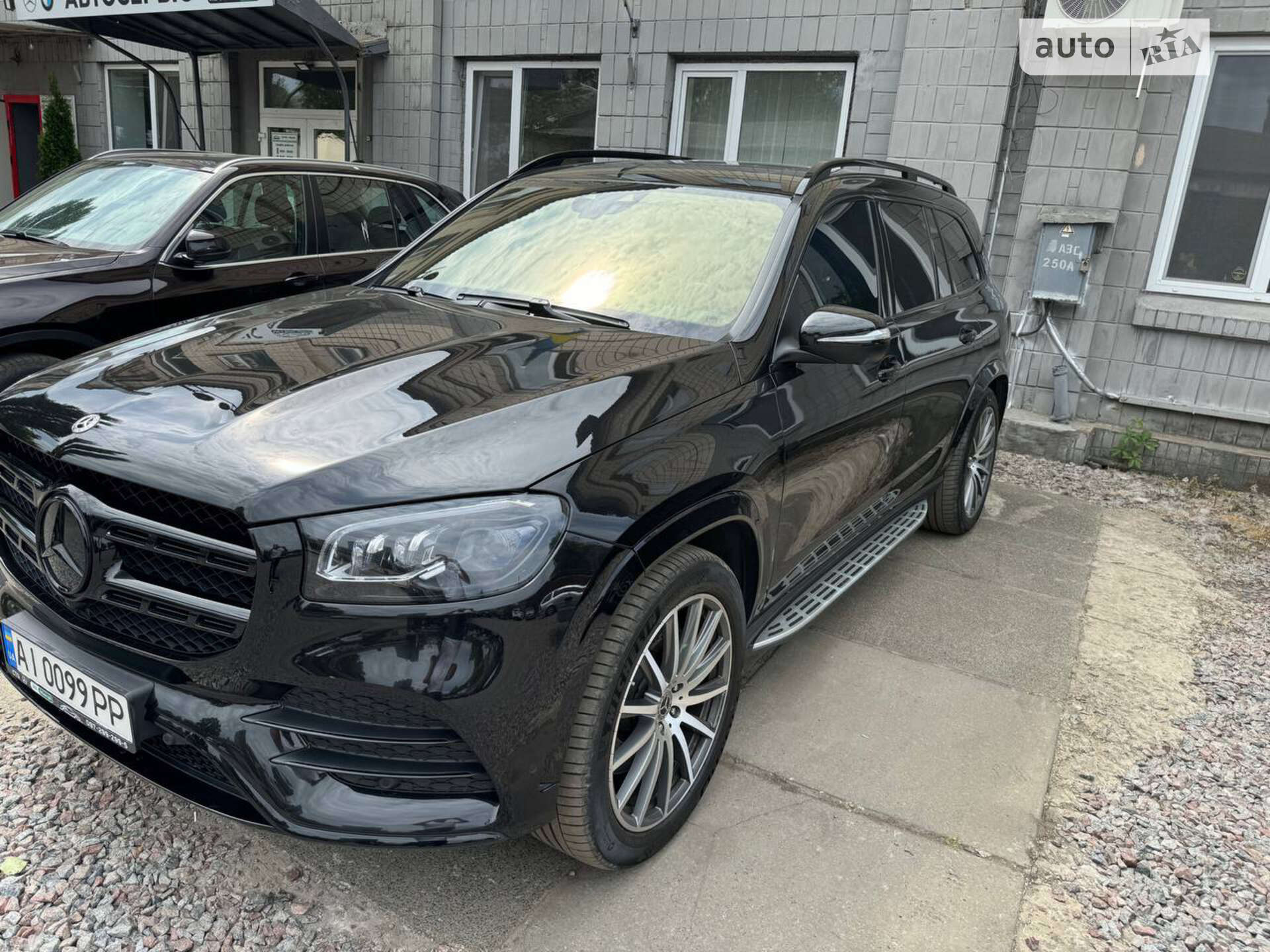 MERCEDES-BENZ GLS 400 2020