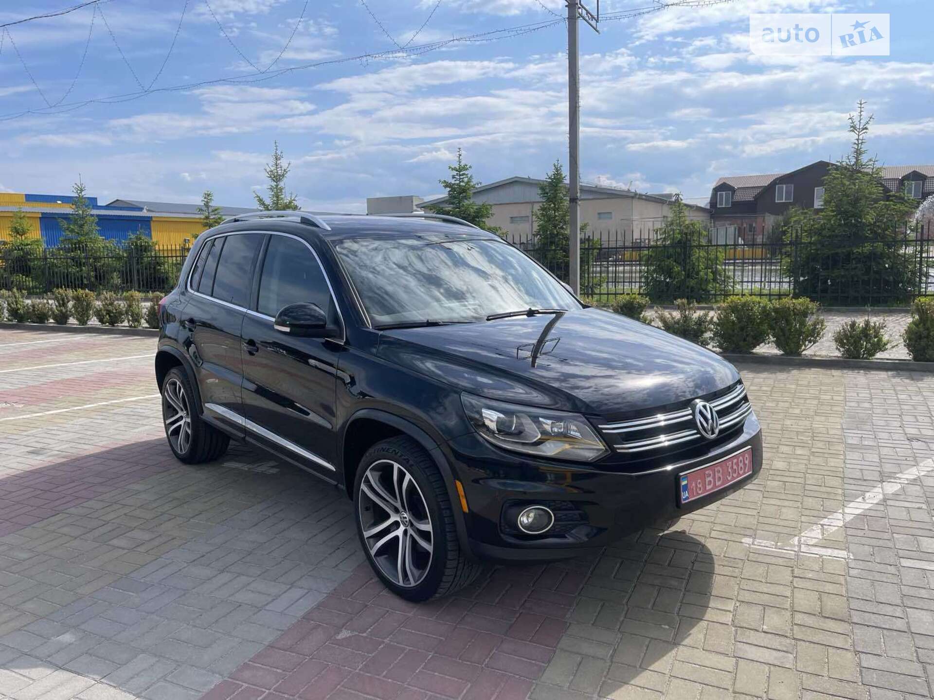 VOLKSWAGEN TIGUAN 2017