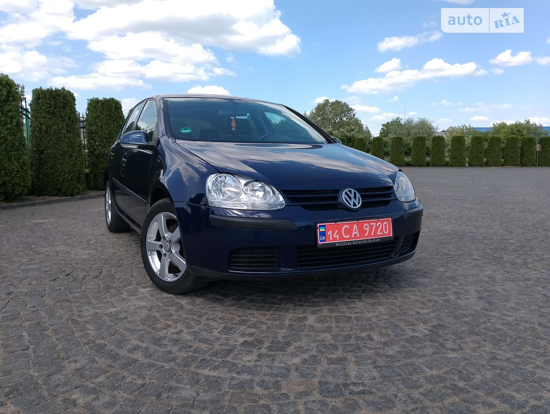 VOLKSWAGEN GOLF 2004