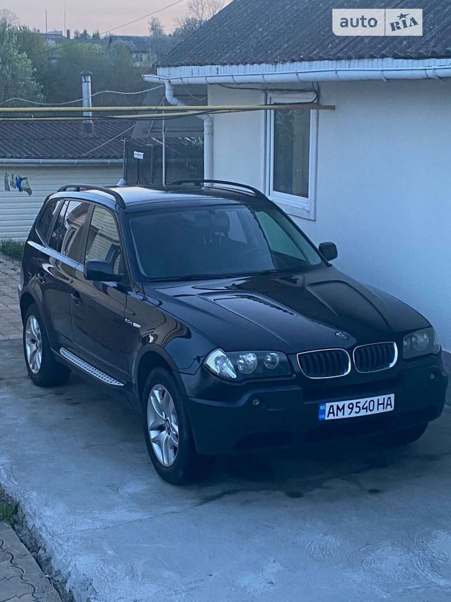 Головне фото звіту автомобіля BMW X3 2005