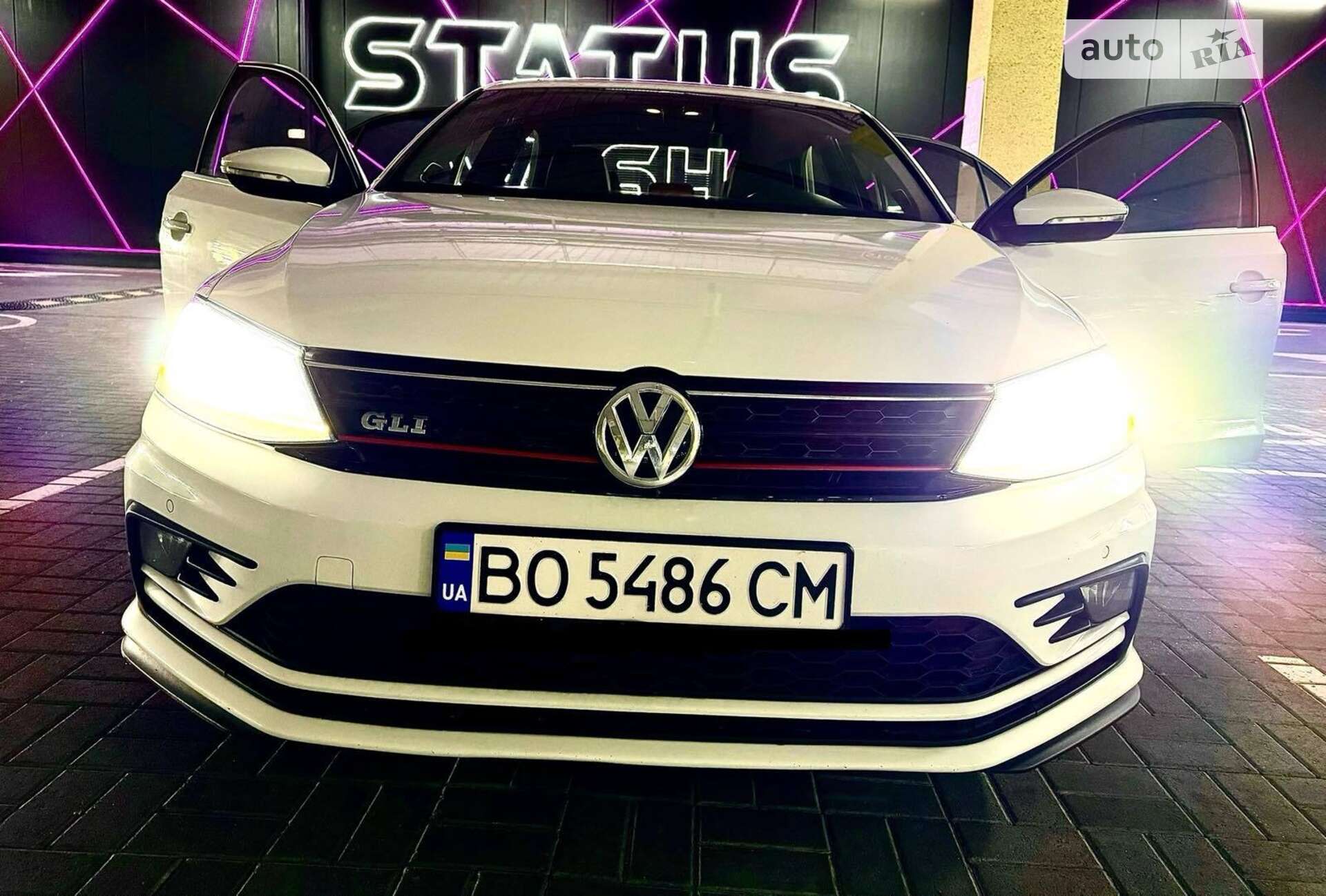 VOLKSWAGEN JETTA 2017