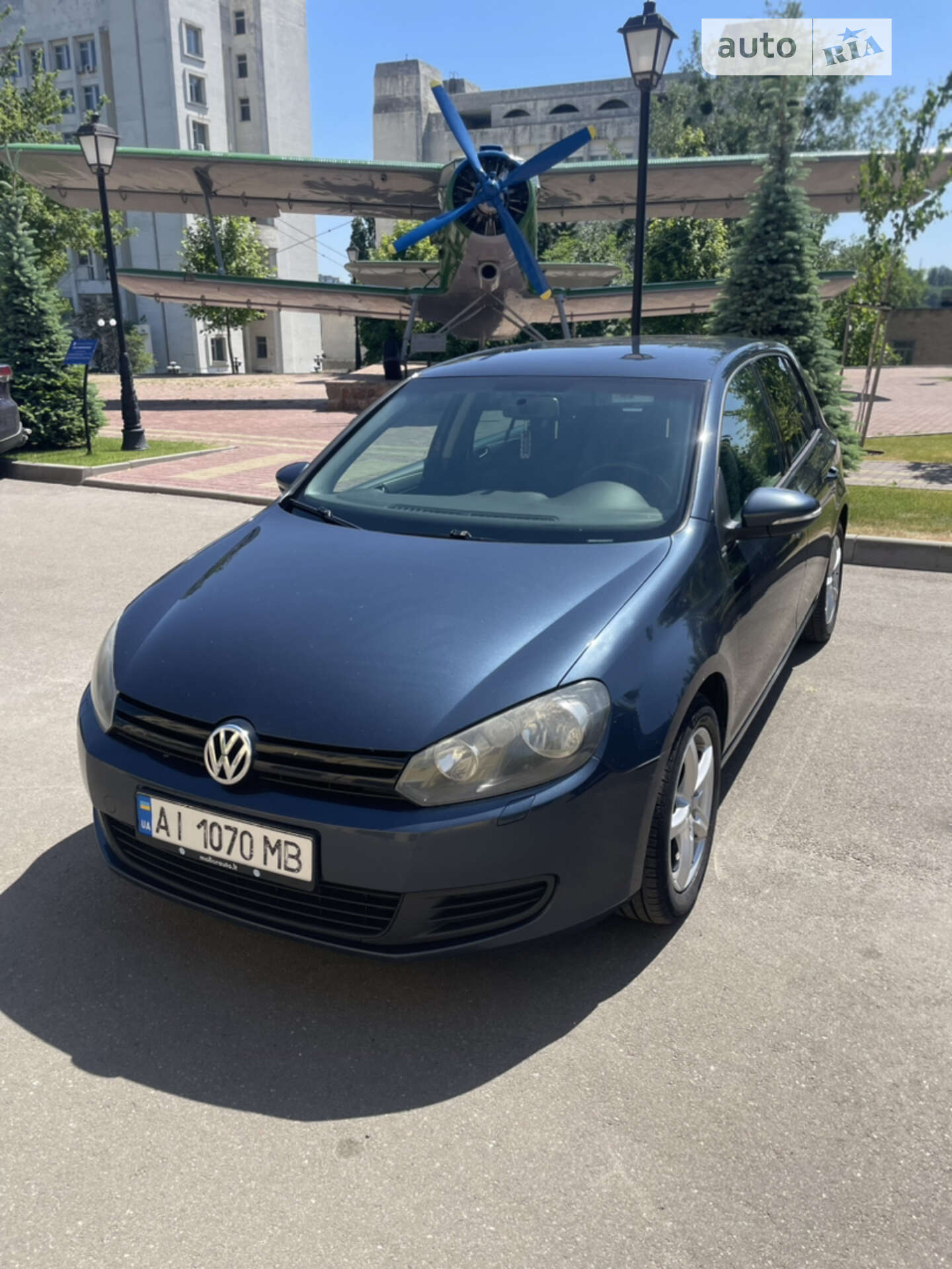 VOLKSWAGEN GOLF 2012