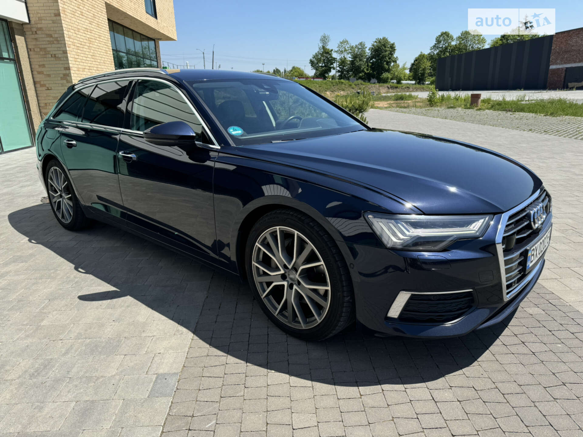 Головне фото звіту автомобіля AUDI A6 AVANT 2019