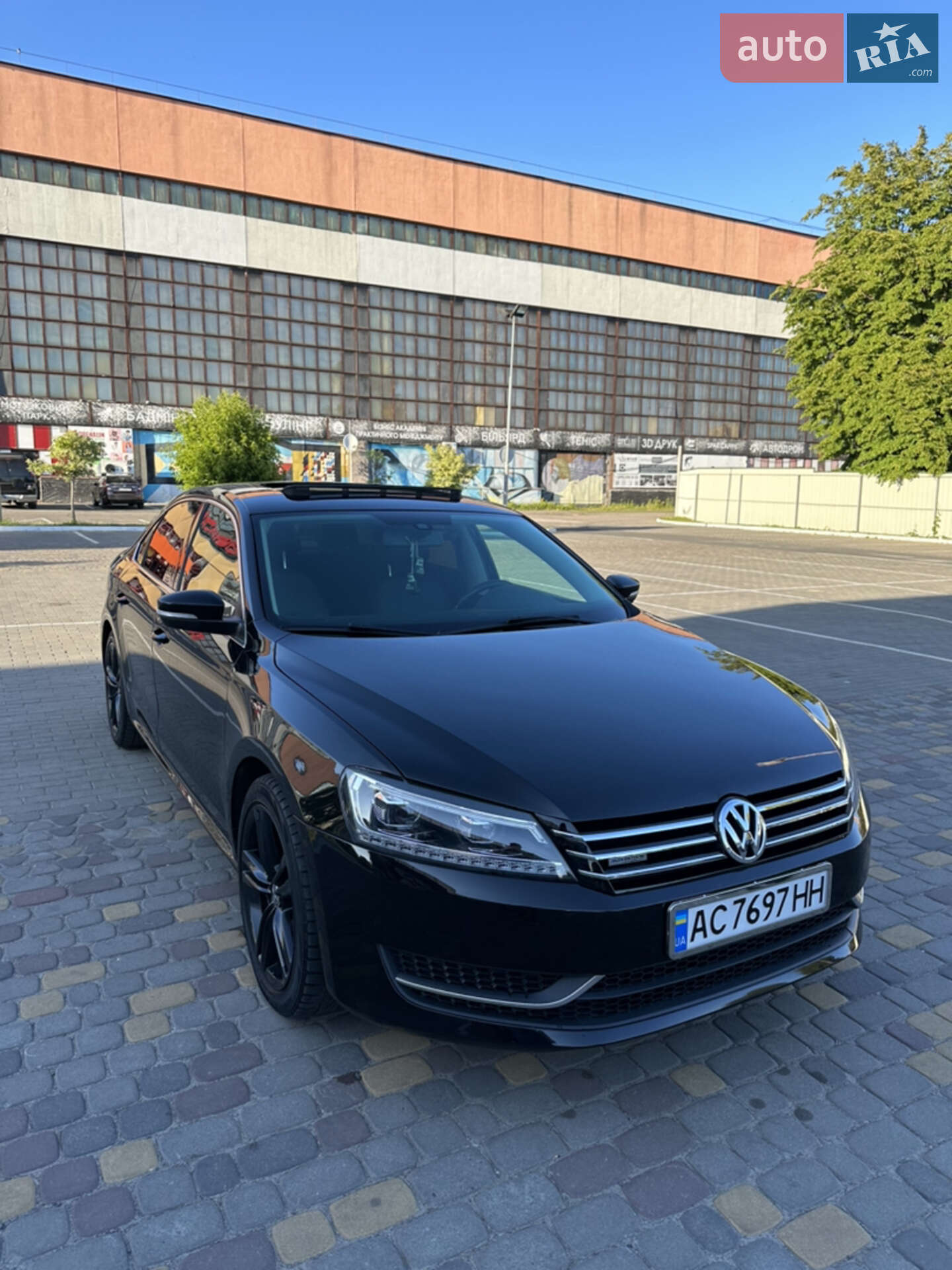VOLKSWAGEN PASSAT 2014
