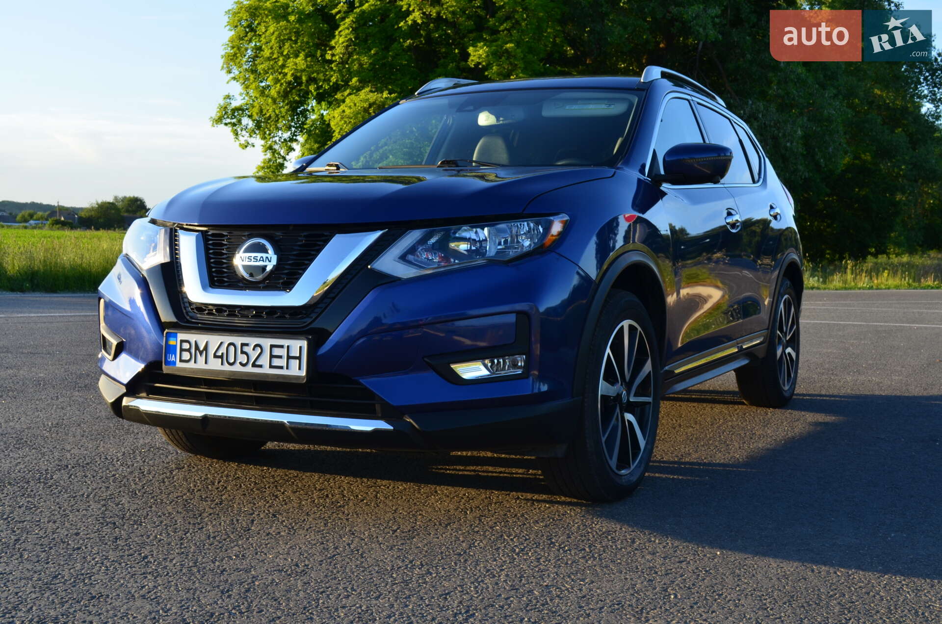 Головне фото звіту автомобіля NISSAN ROGUE 2019