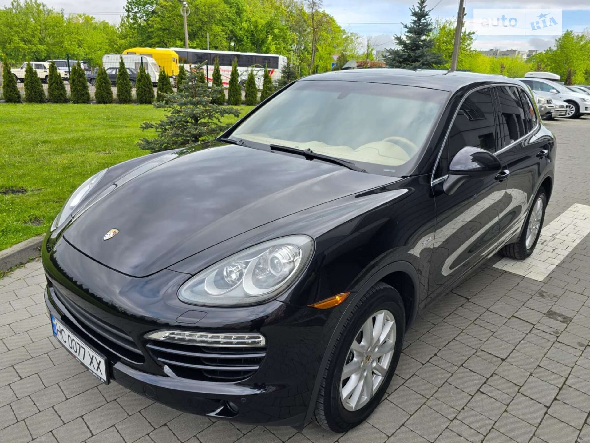 PORSCHE CAYENNE 2012