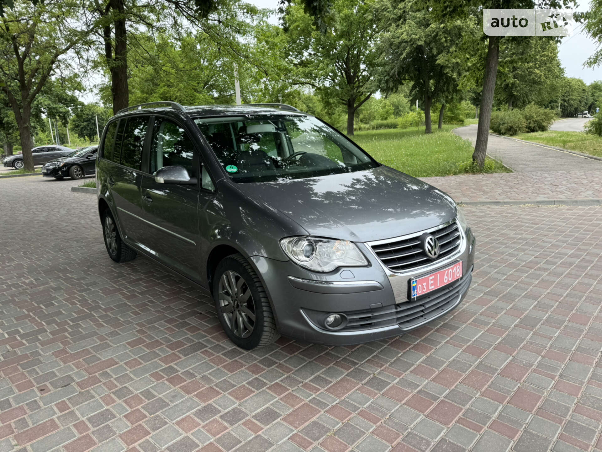 VOLKSWAGEN TOURAN 2006