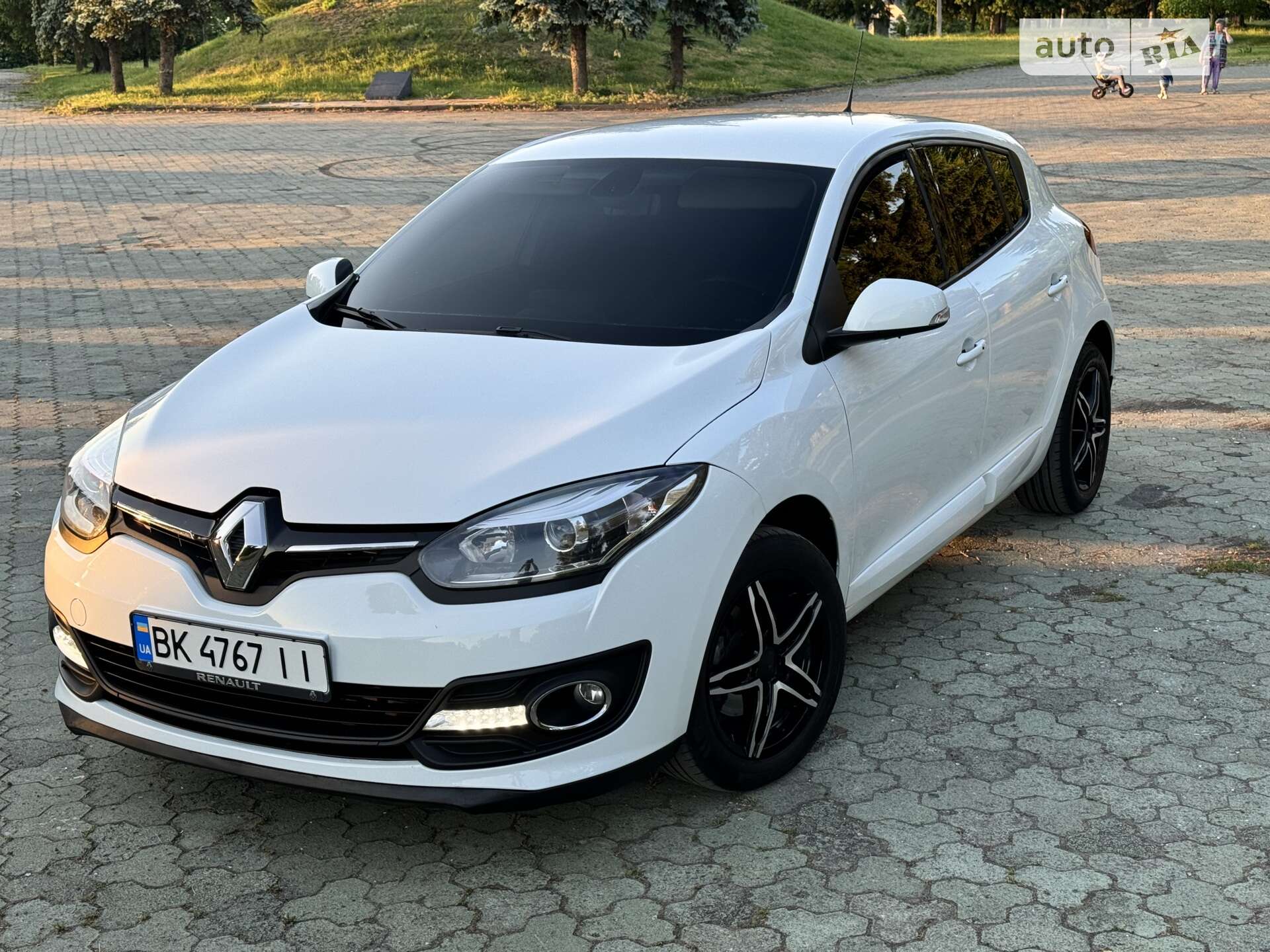 RENAULT MEGANE 2015