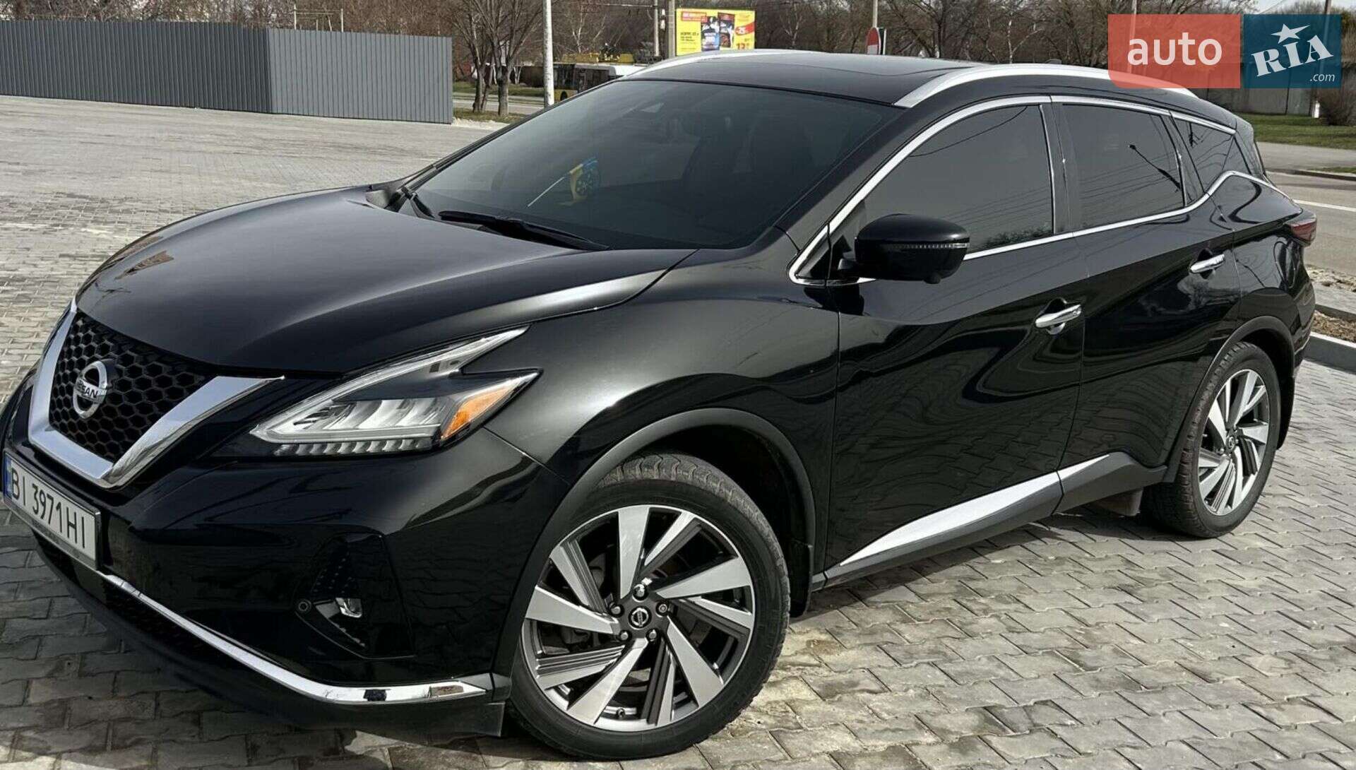 NISSAN MURANO 2019